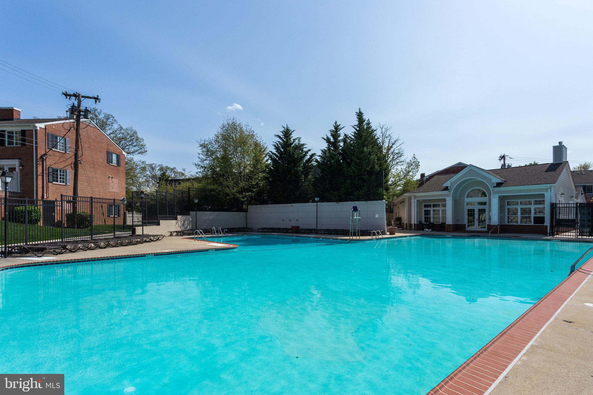 PARKSIDE AT ALEXANDRIA - Residential