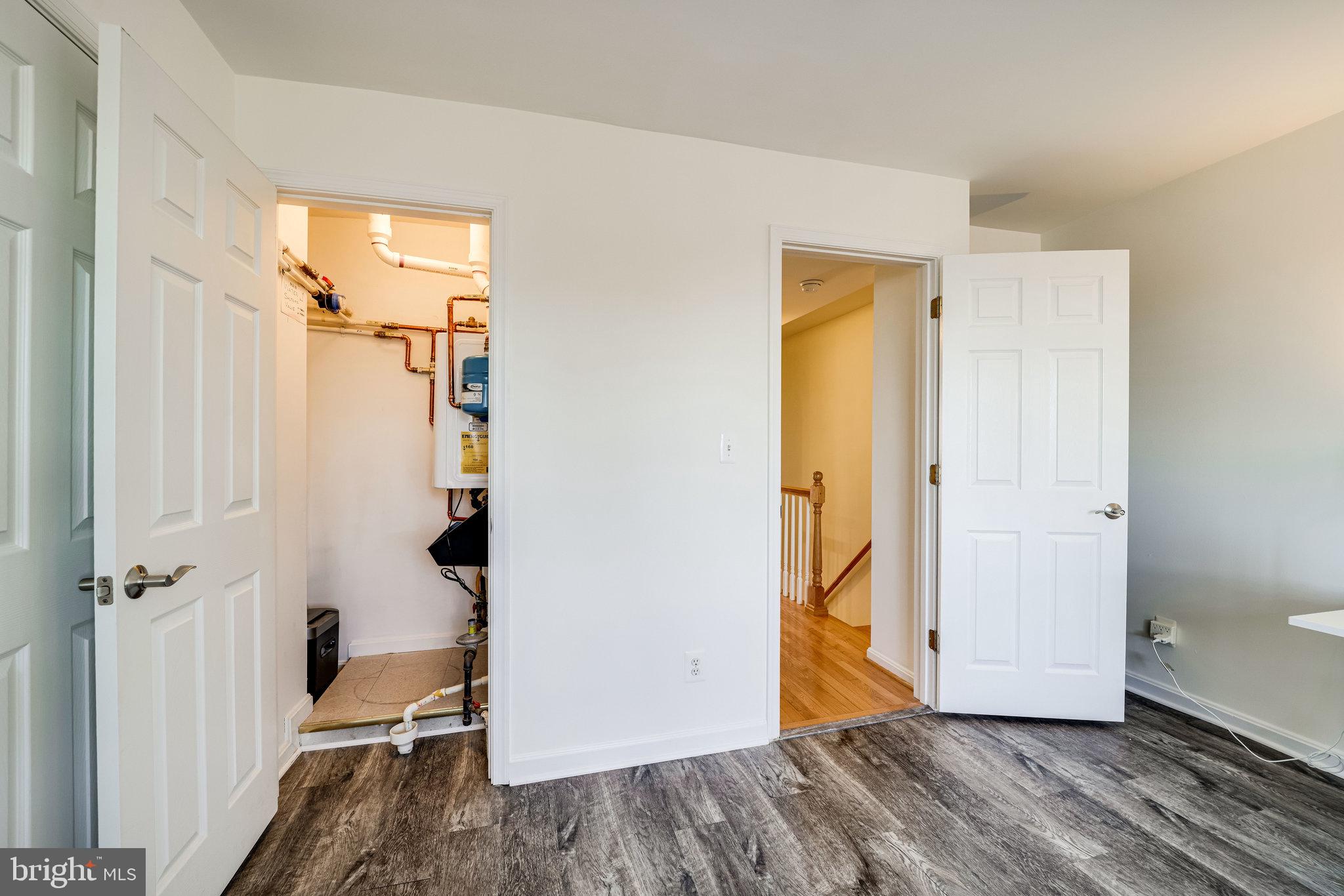 PARKSIDE AT ALEXANDRIA - Residential