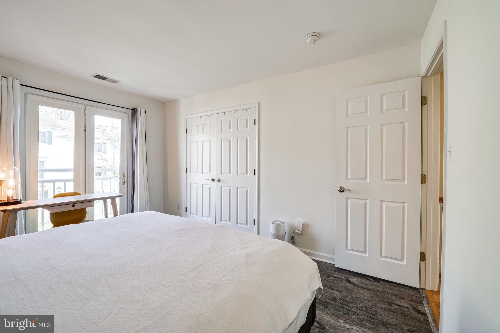 PARKSIDE AT ALEXANDRIA - Residential