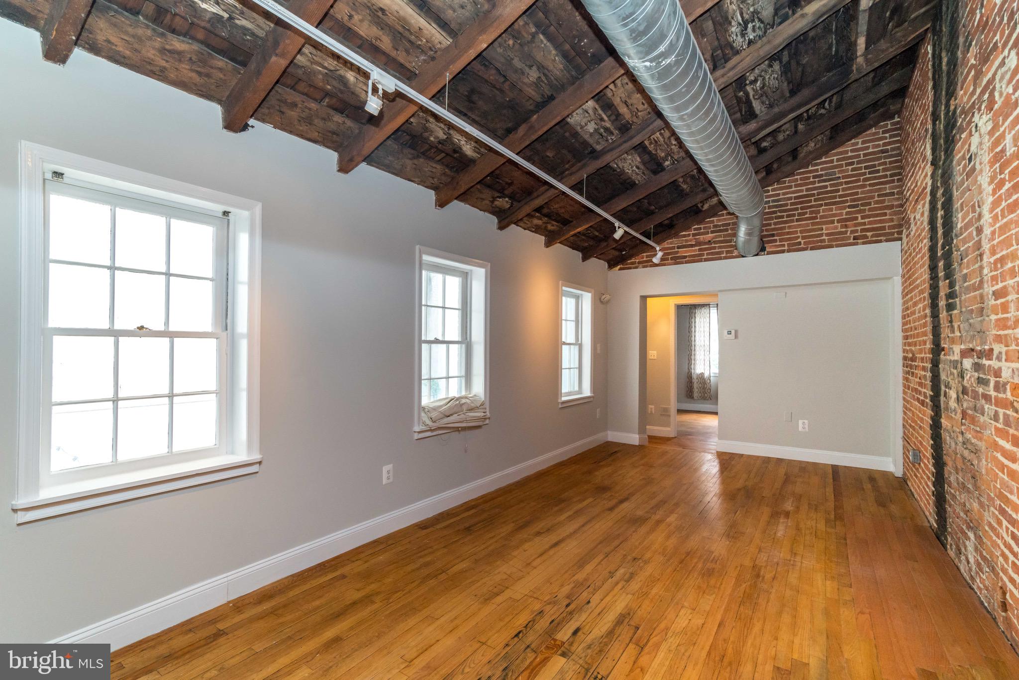 FELLS POINT HISTORIC DISTRICT - Residential Lease