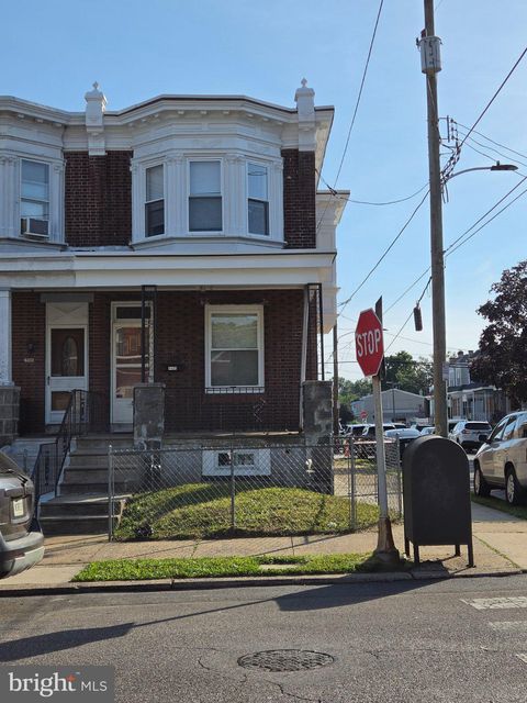 Townhouse For Sale - 4400 Comly Street<br/> PHILADELPHIA, PA 19135