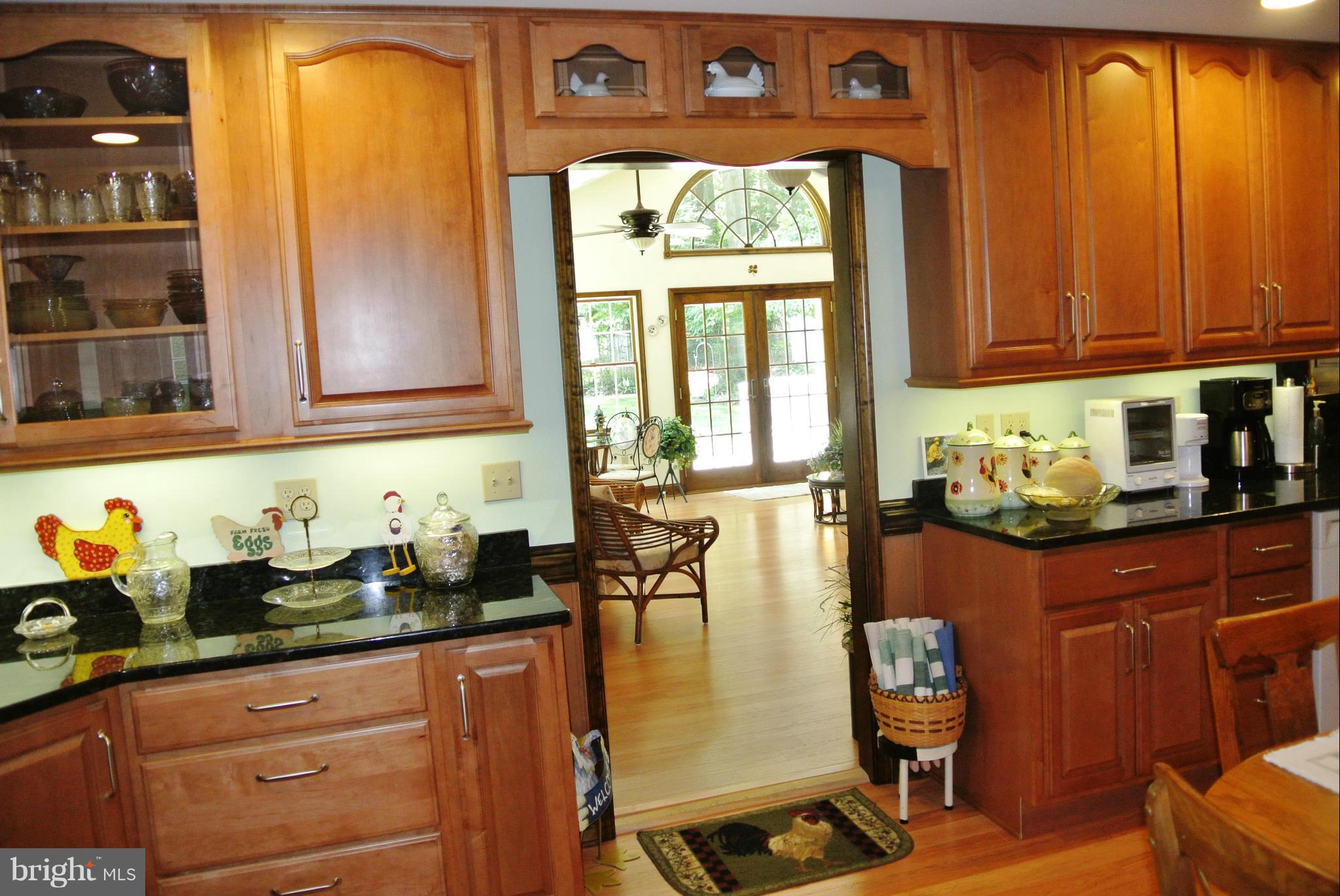 GOLDEN BEACH - Residential