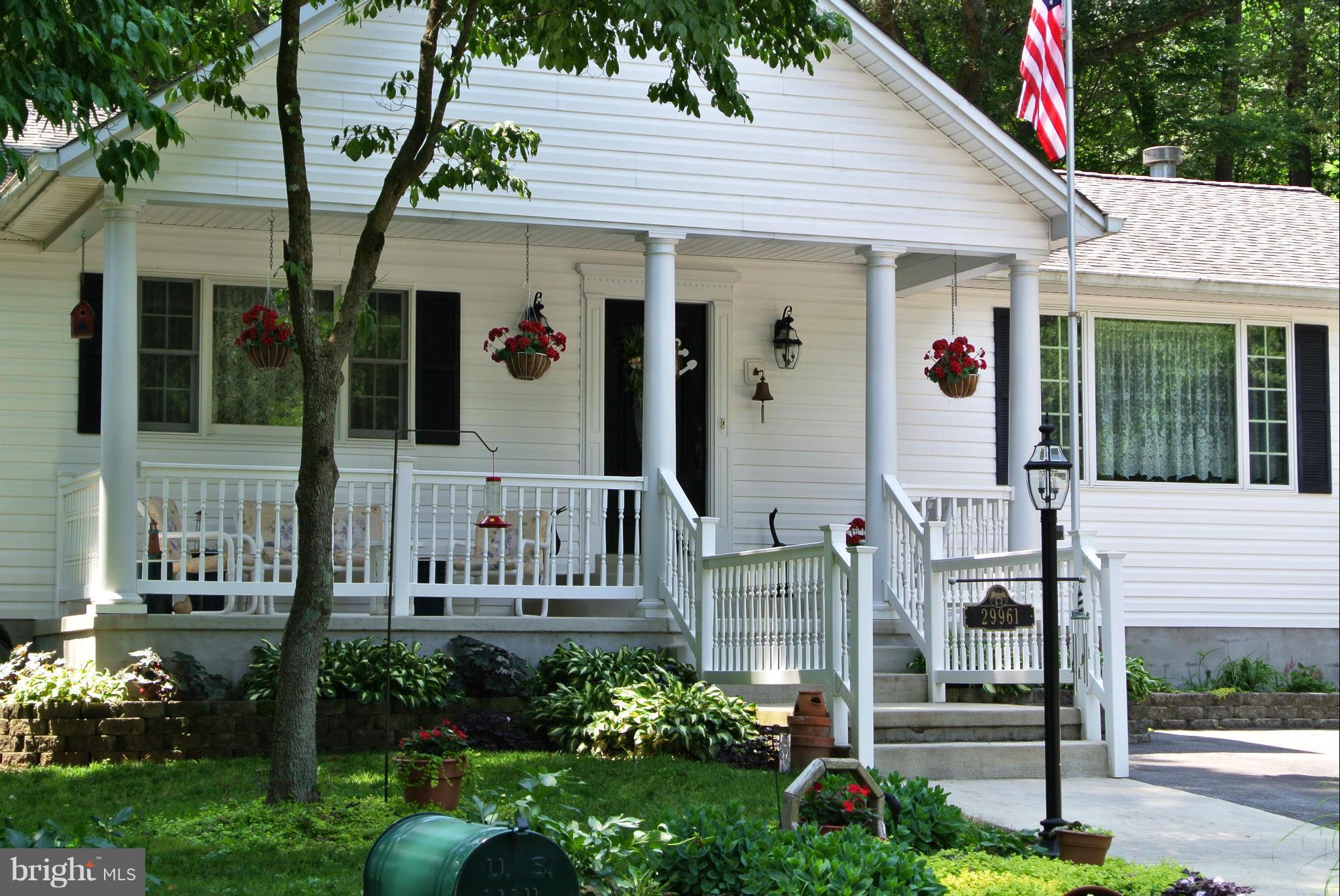 GOLDEN BEACH - Residential