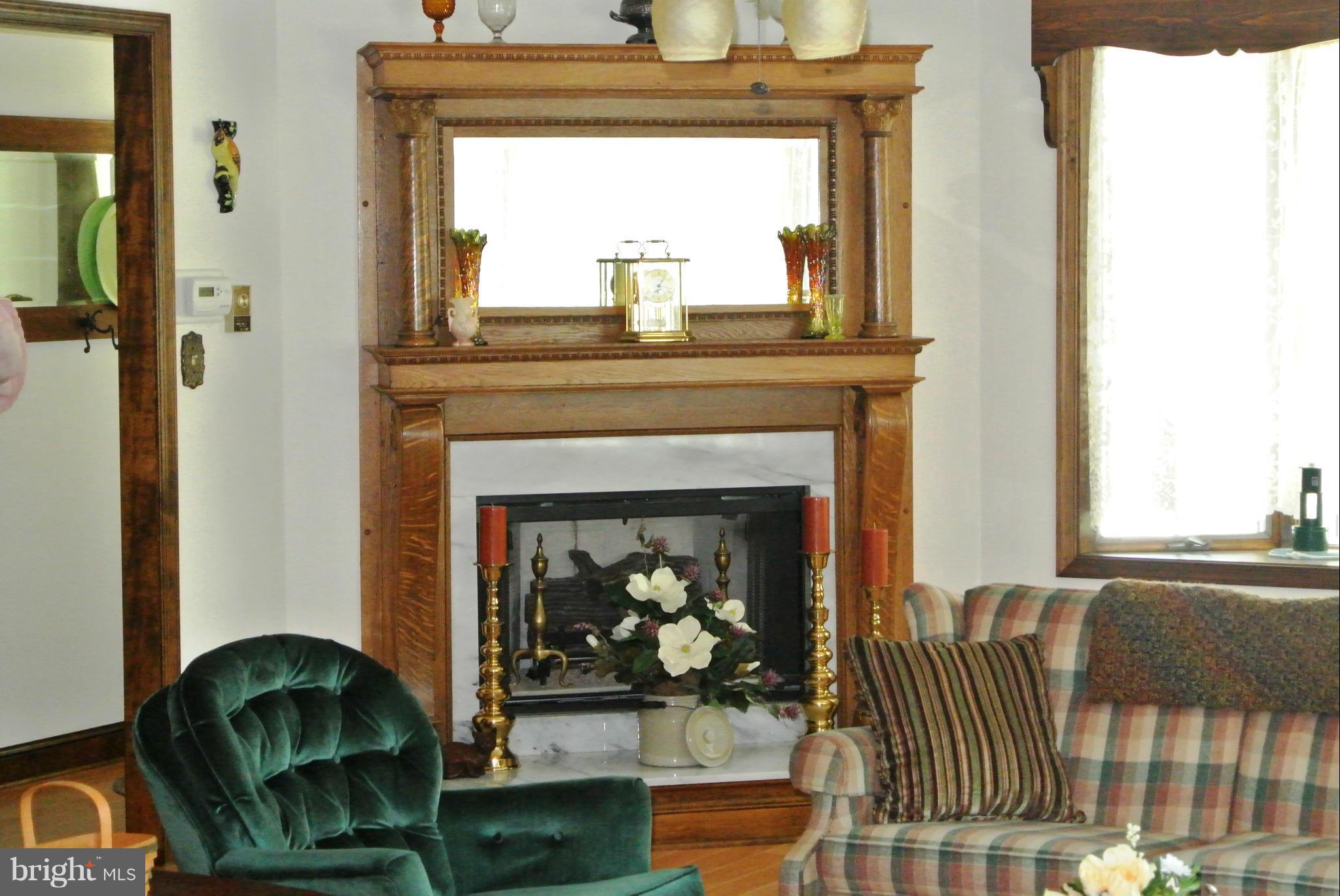 GOLDEN BEACH - Residential