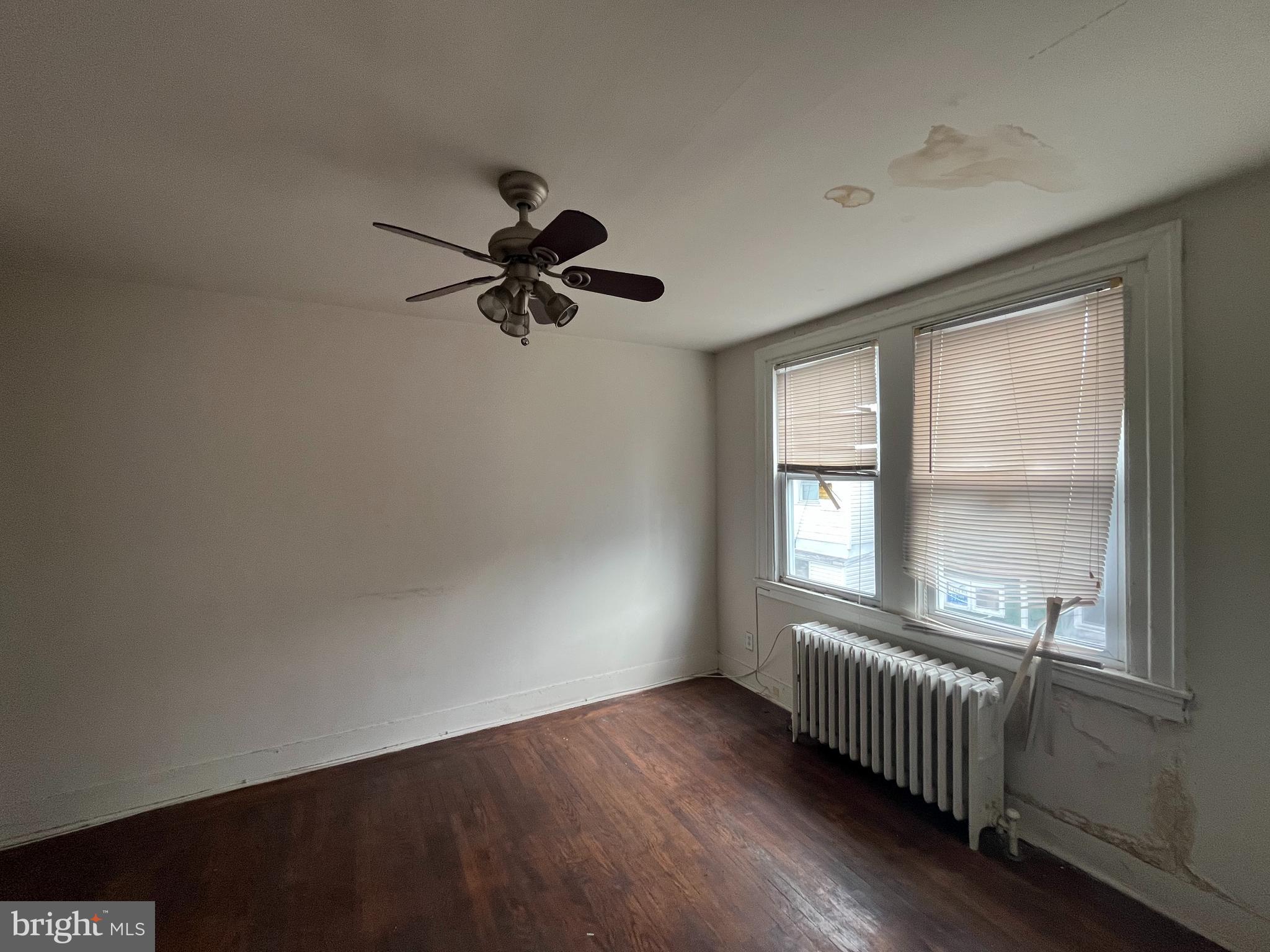 WEST OAK LANE - Residential