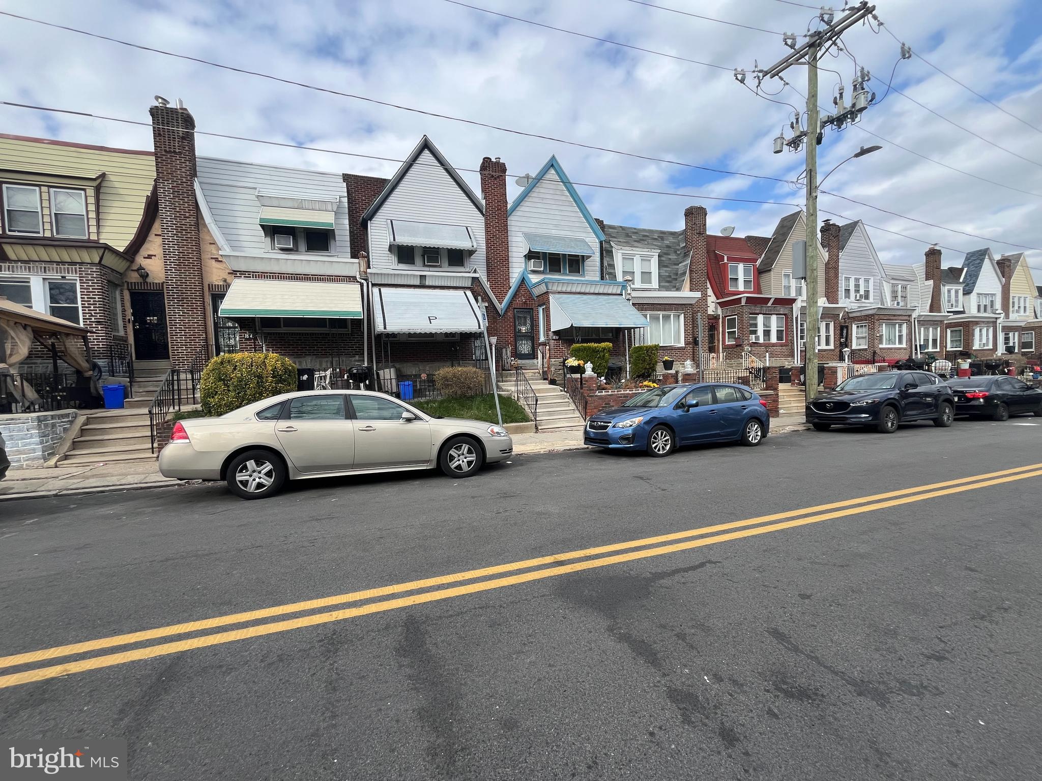 WEST OAK LANE - Residential