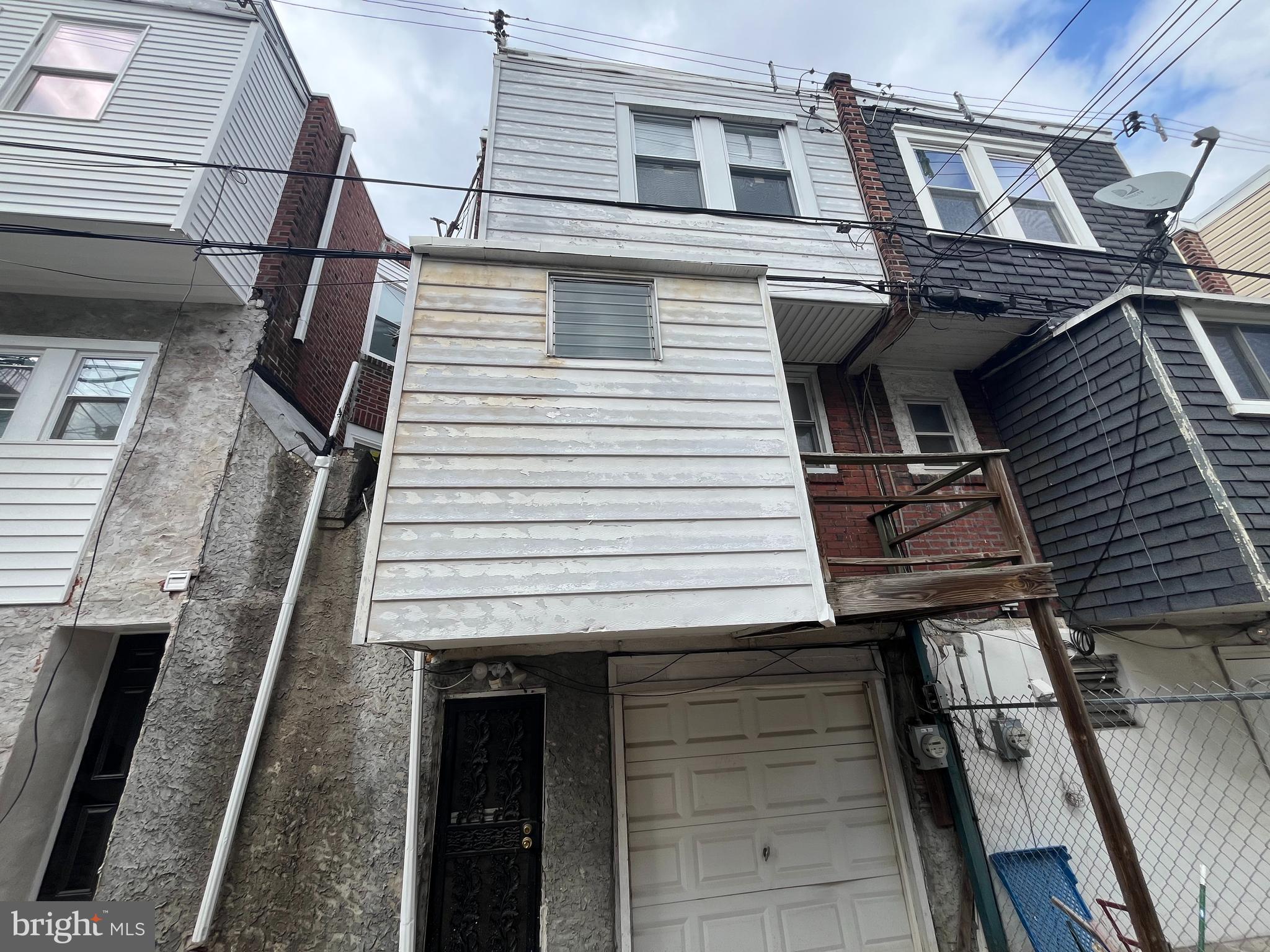 WEST OAK LANE - Residential