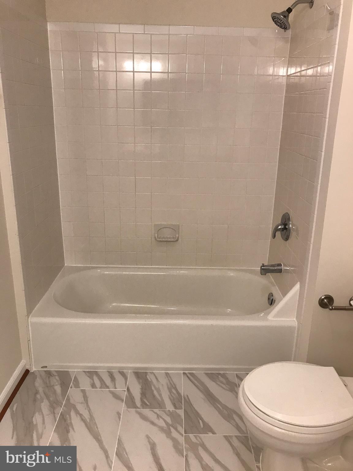 ENGLESIDE - Residential