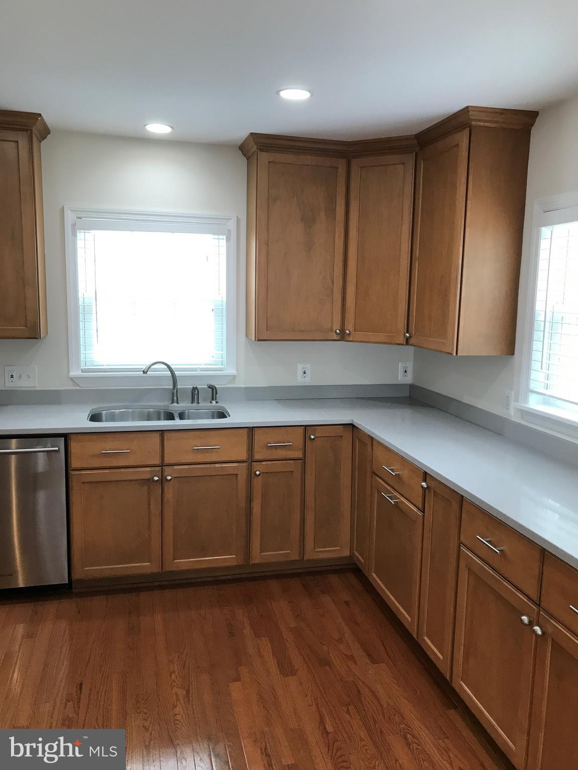 ENGLESIDE - Residential