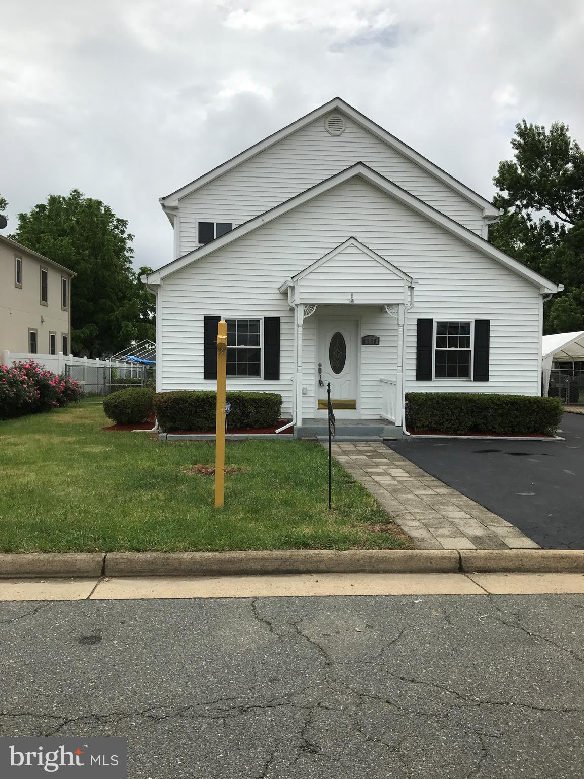 ENGLESIDE - Residential