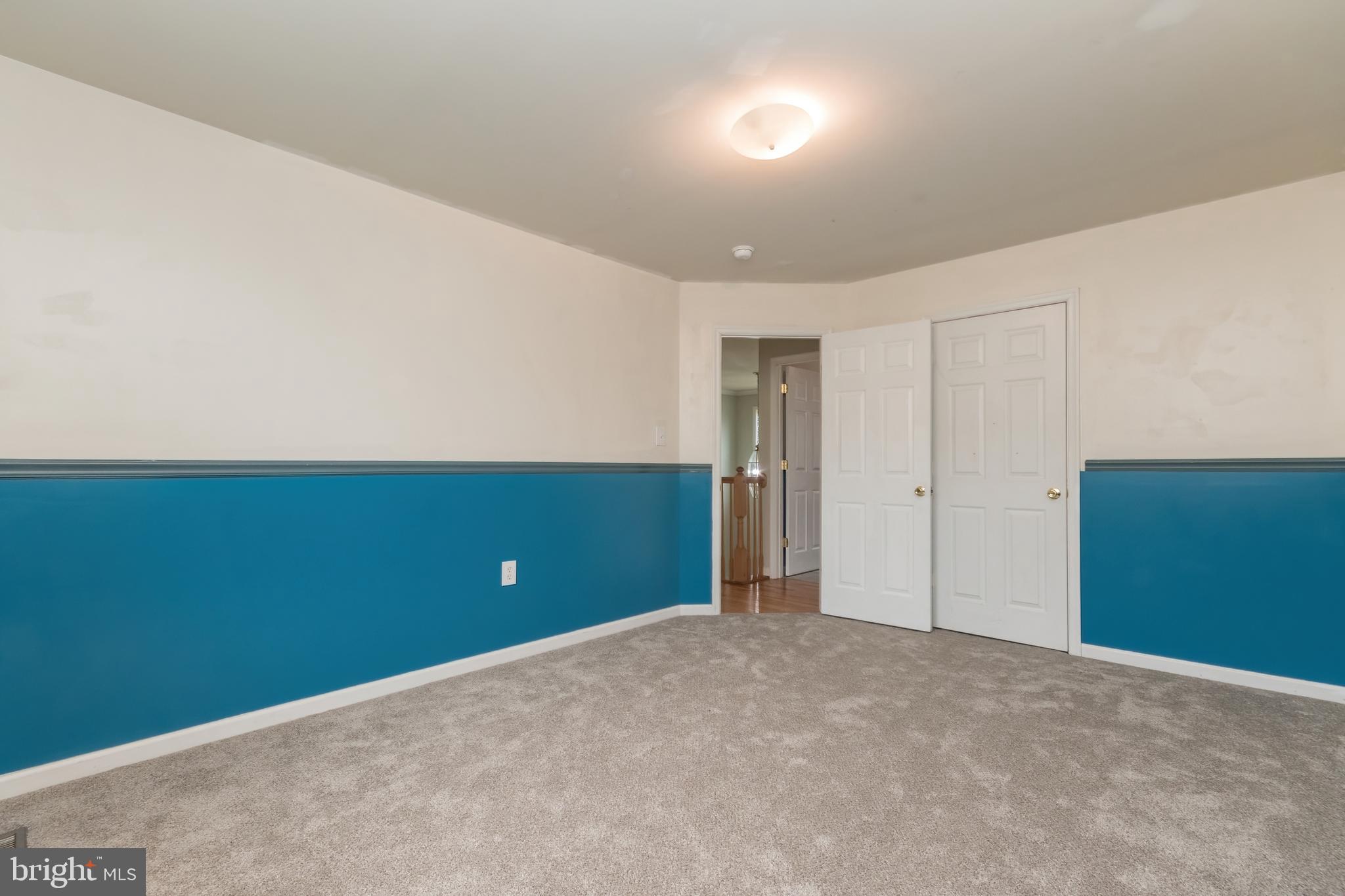 LAUREL RIDGE - Residential