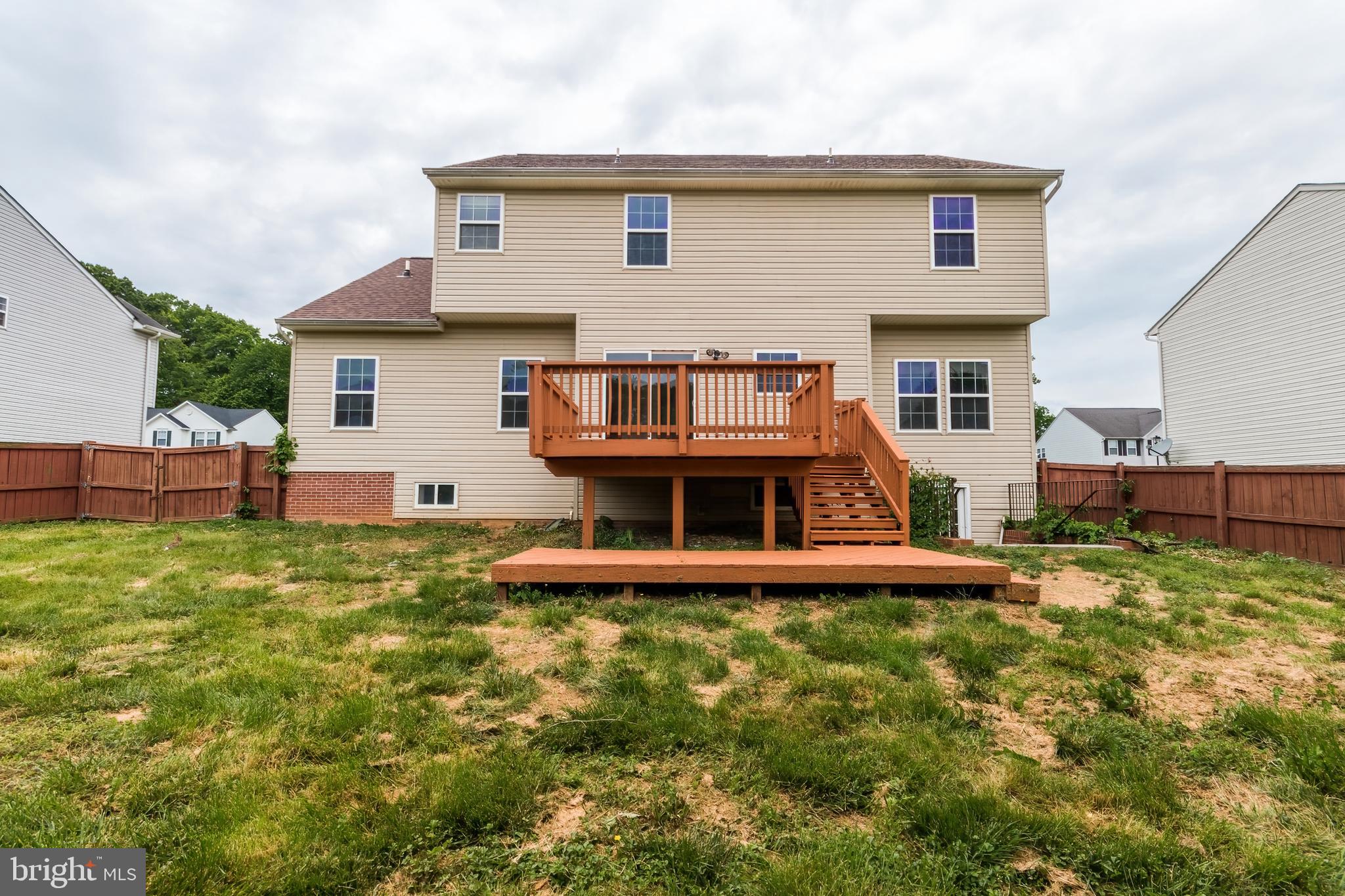 LAUREL RIDGE - Residential