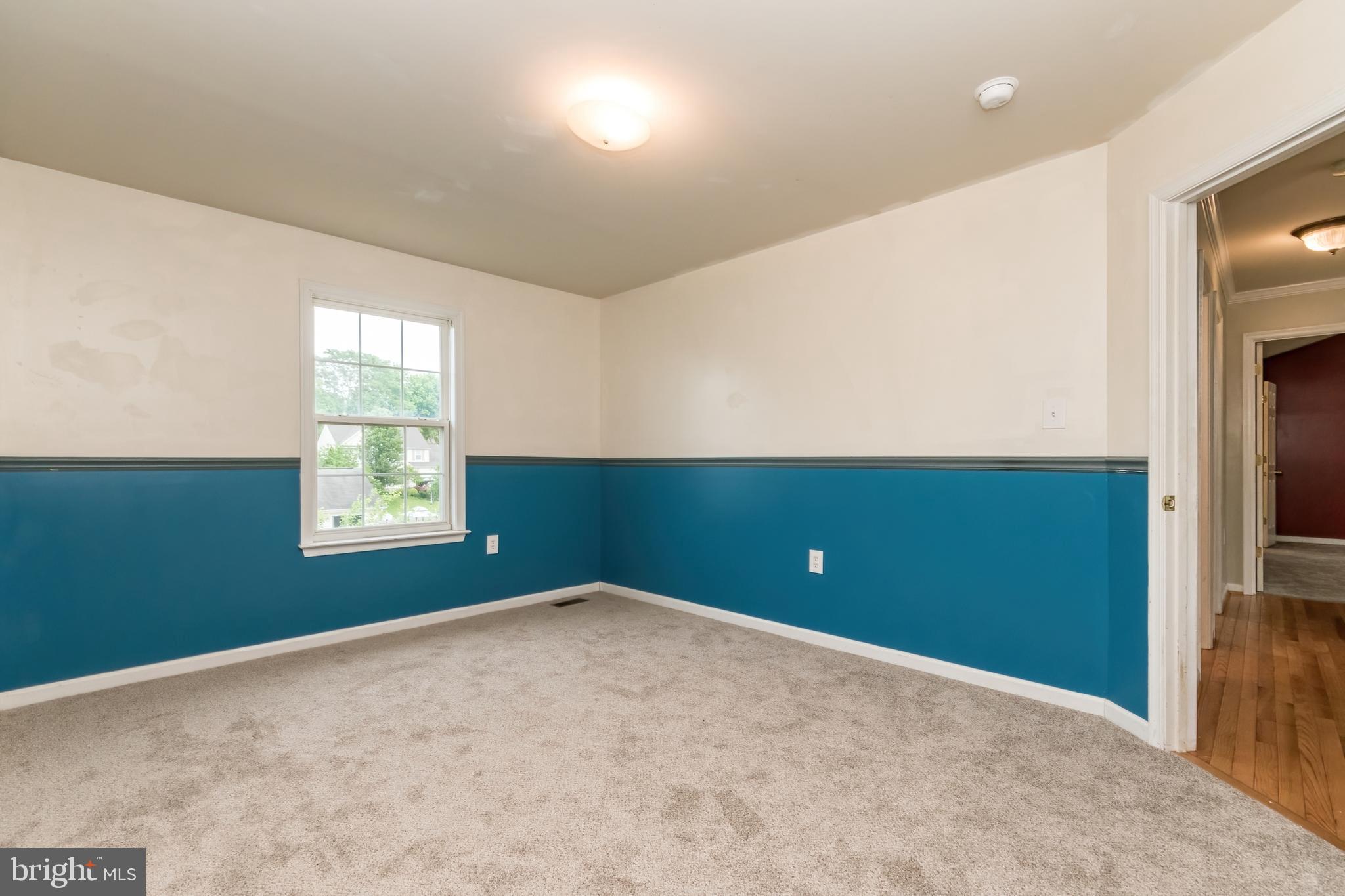 LAUREL RIDGE - Residential