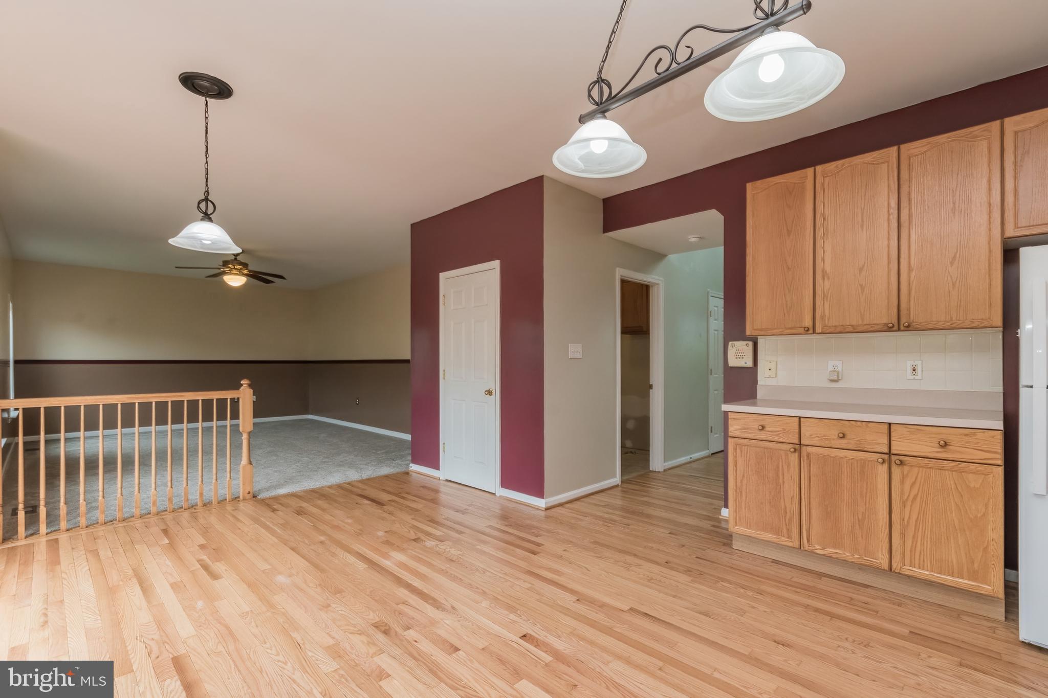 LAUREL RIDGE - Residential