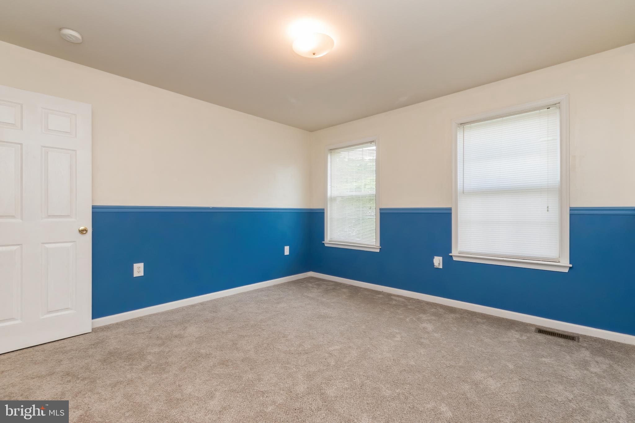 LAUREL RIDGE - Residential