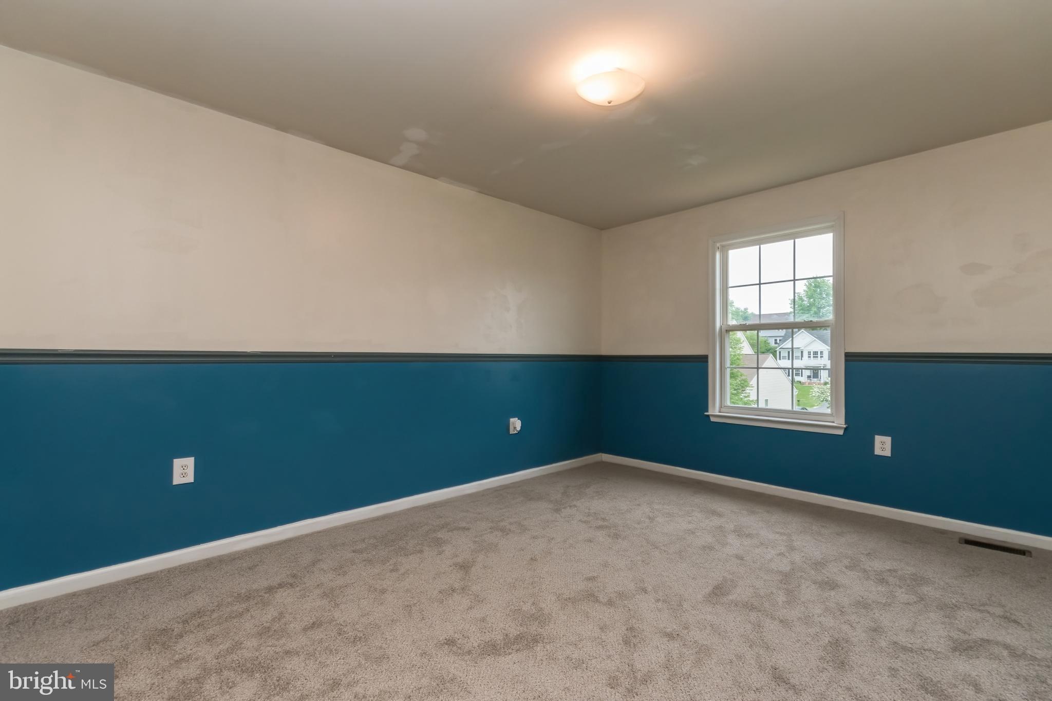 LAUREL RIDGE - Residential