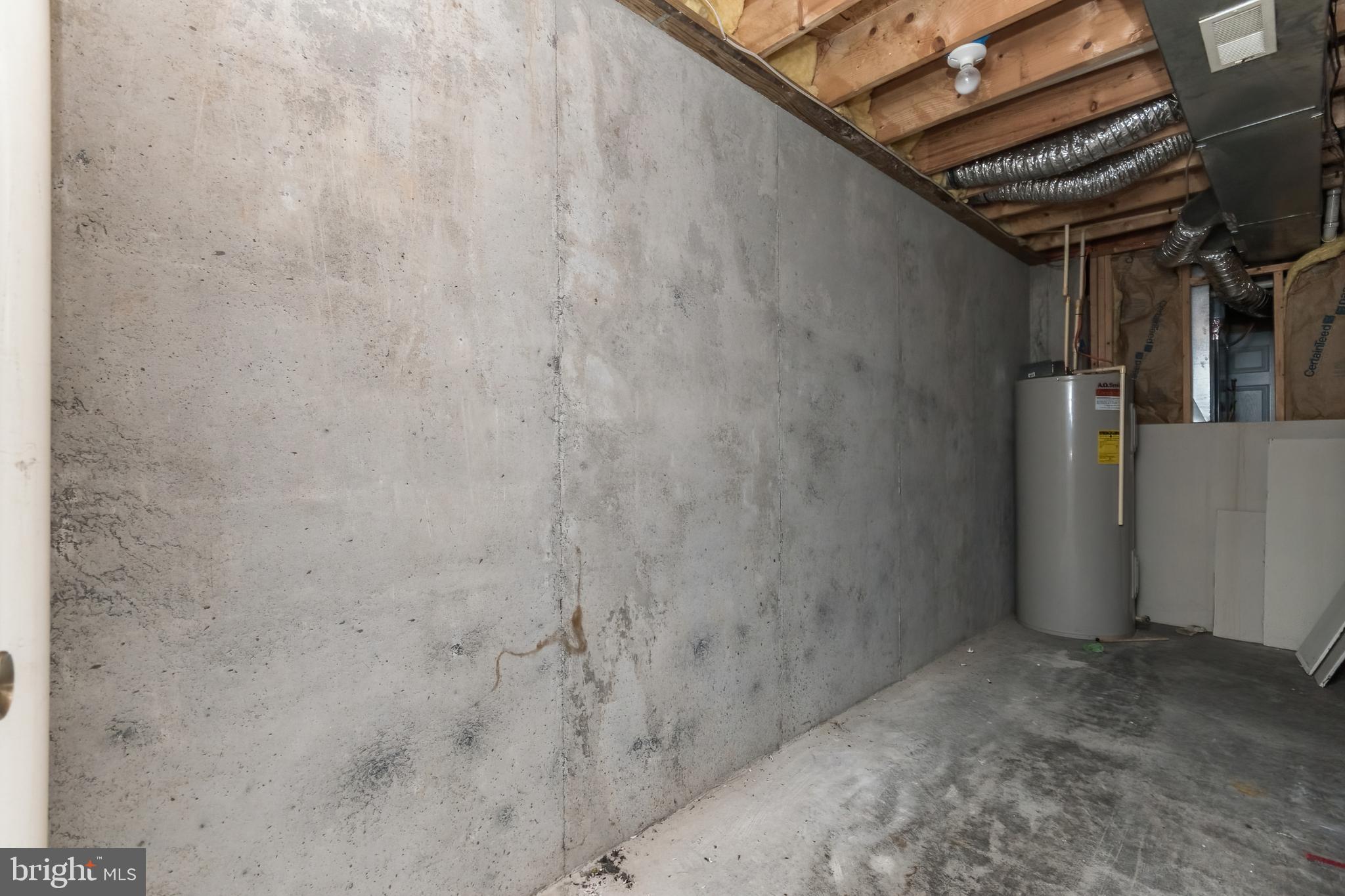 LAUREL RIDGE - Residential