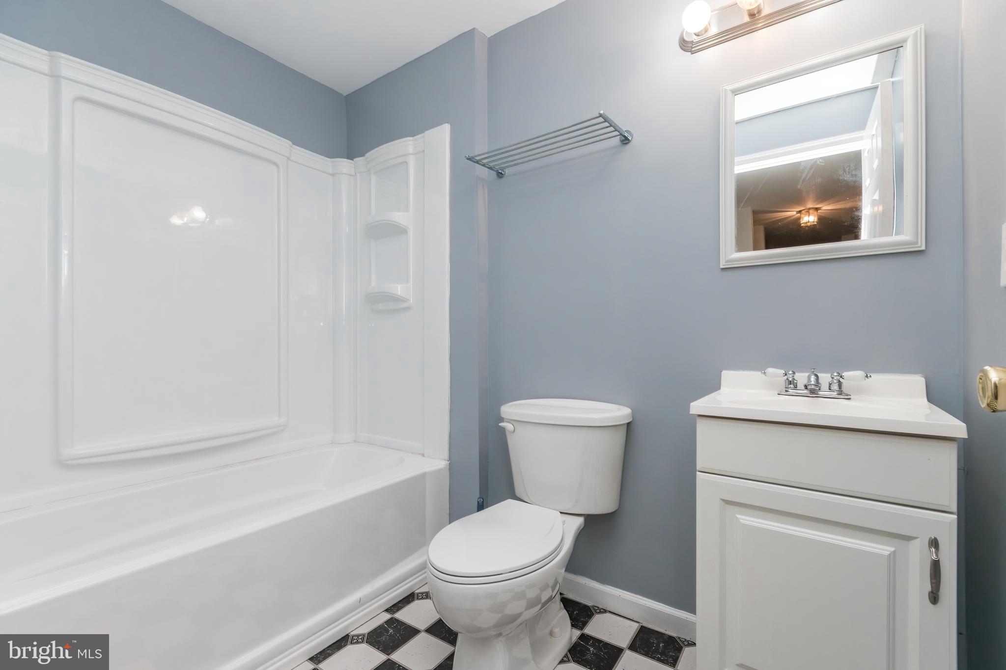 LAUREL RIDGE - Residential