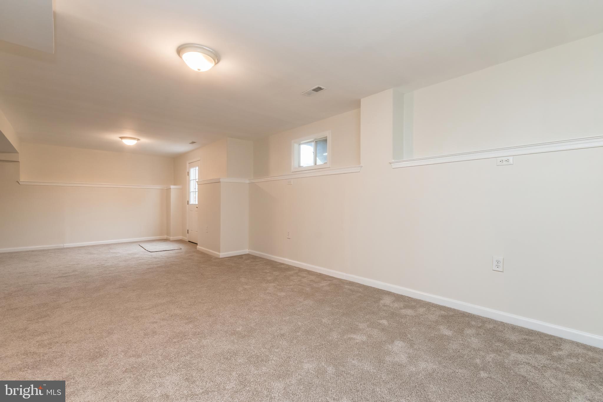 LAUREL RIDGE - Residential