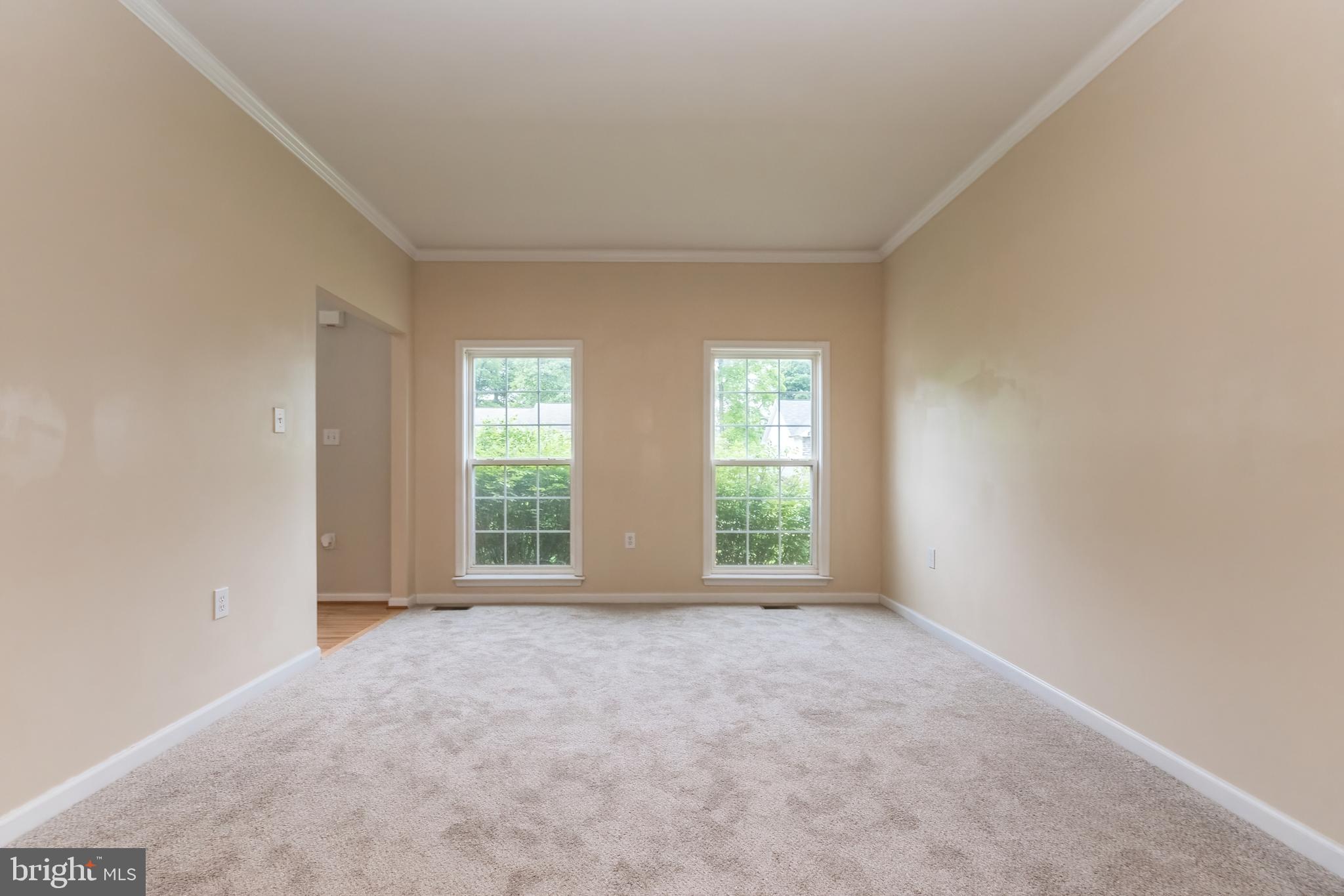 LAUREL RIDGE - Residential