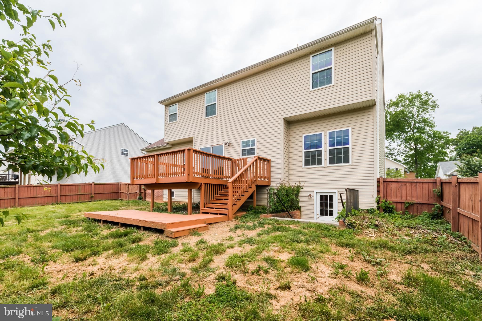 LAUREL RIDGE - Residential