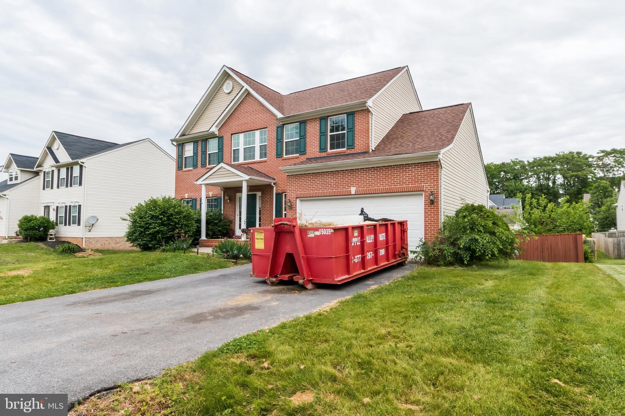 LAUREL RIDGE - Residential