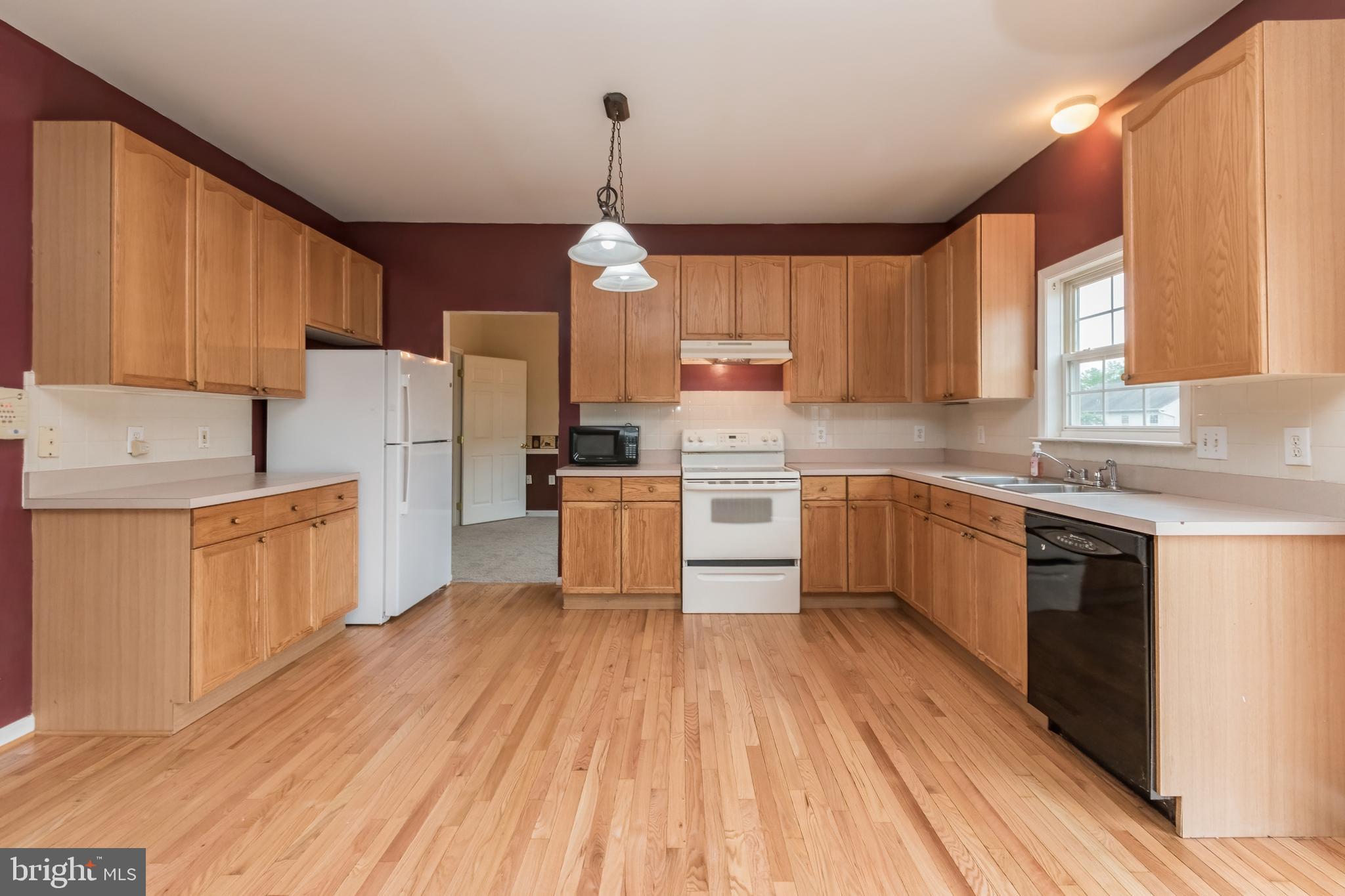 LAUREL RIDGE - Residential