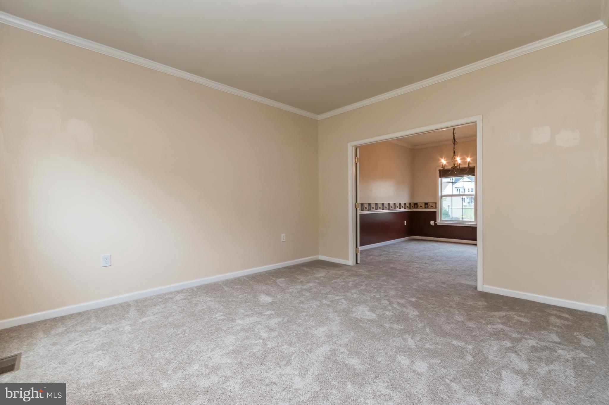 LAUREL RIDGE - Residential