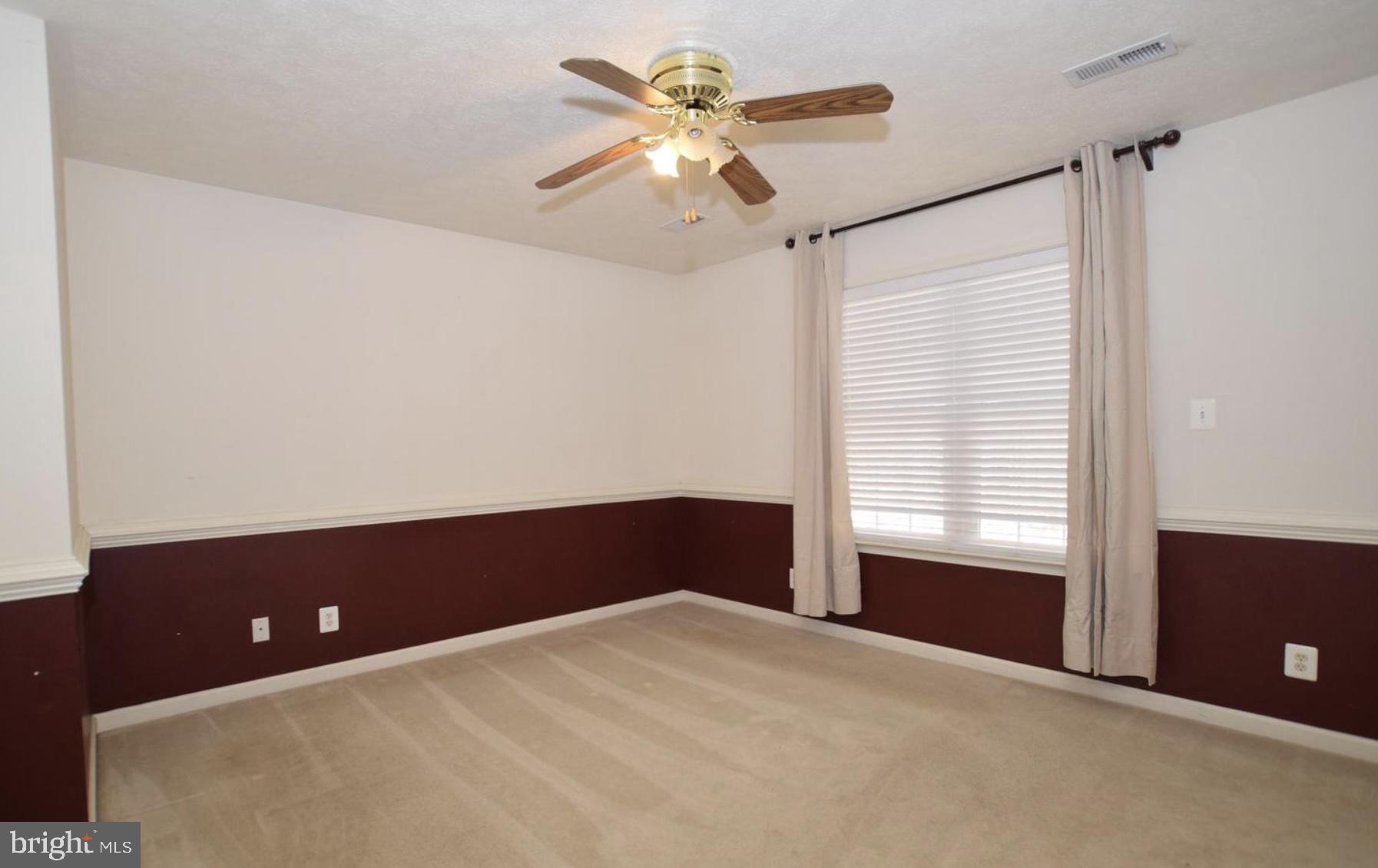 SMOKETREE - Residential Lease