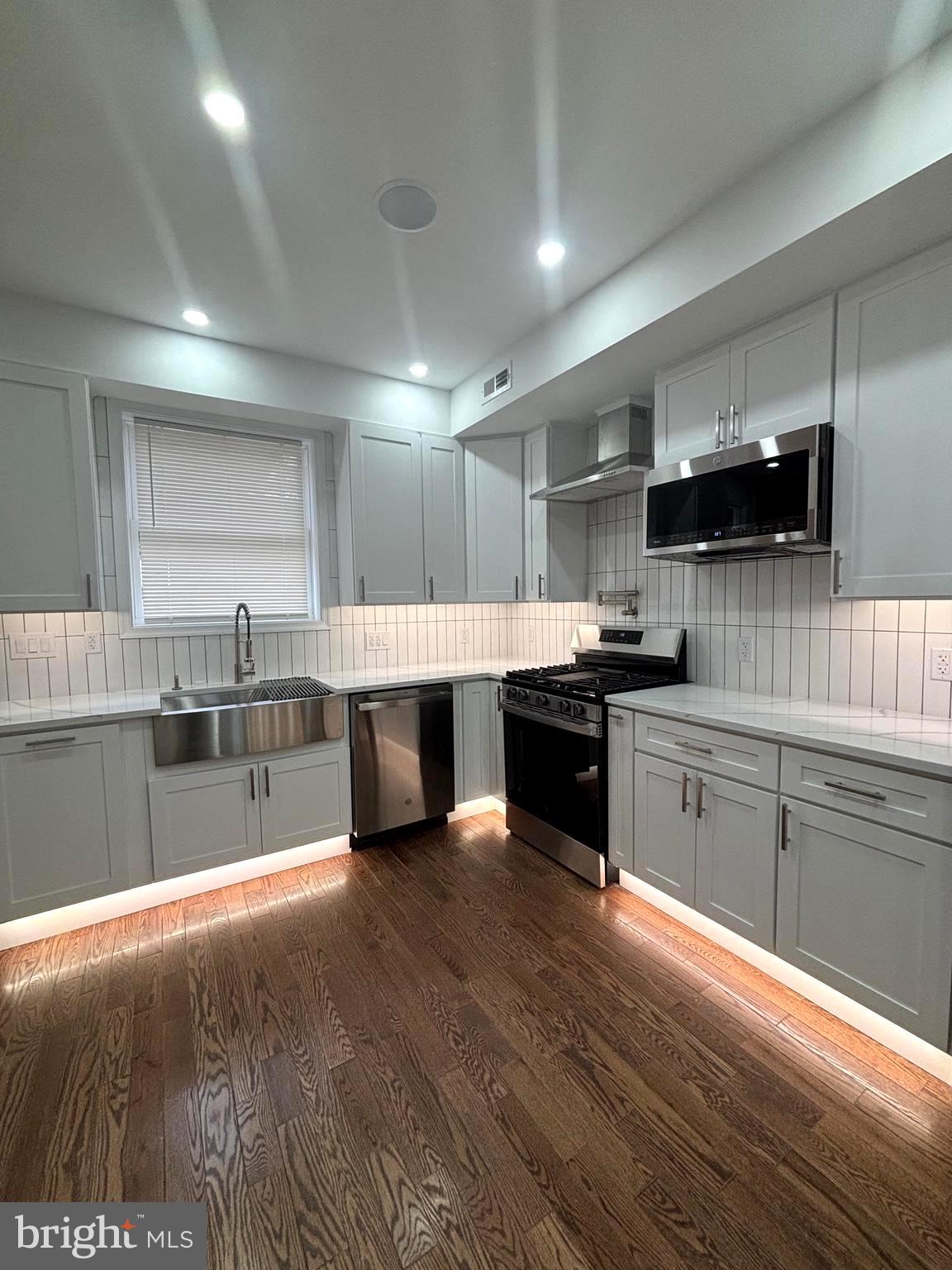 WARD 27 - Residential