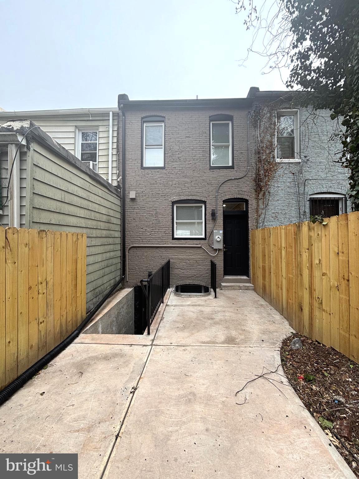 WARD 27 - Residential