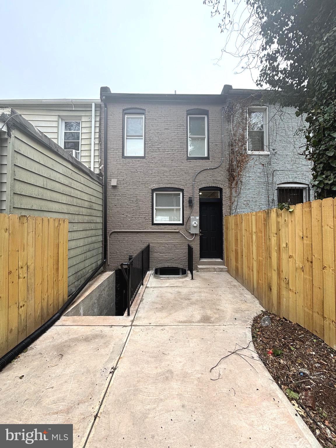 WARD 27 - Residential