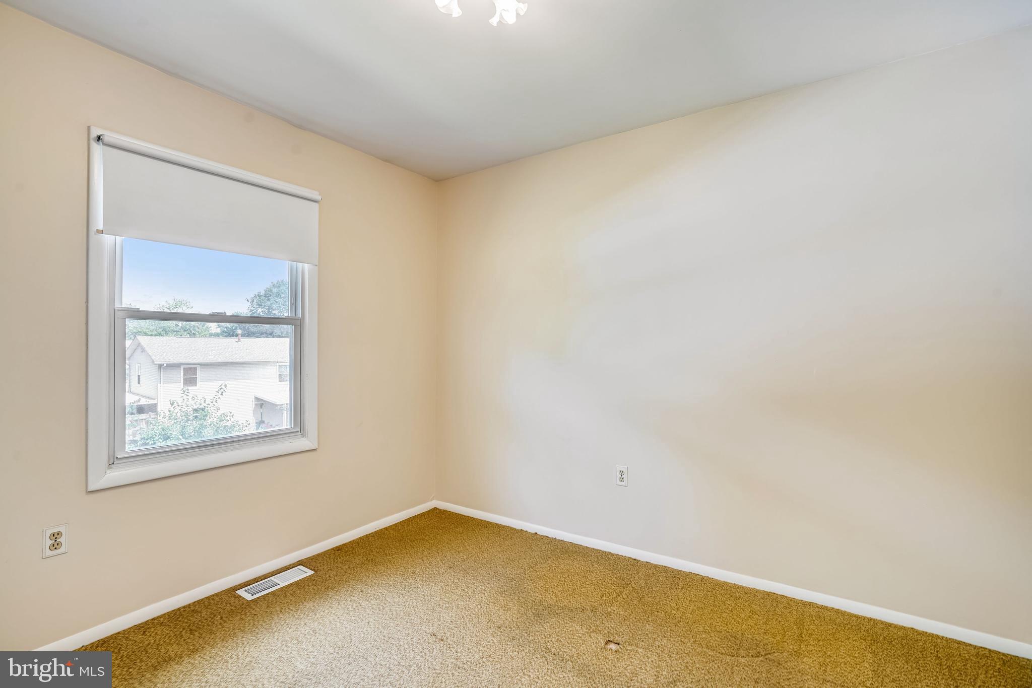 MAPLE RIDGE - Residential Lease