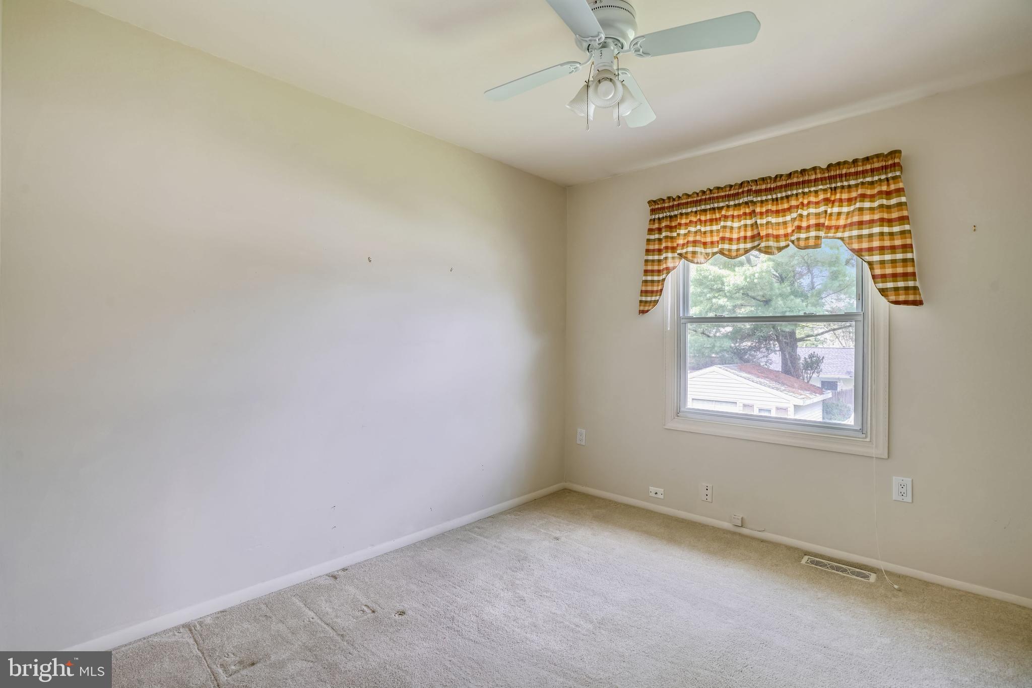 MAPLE RIDGE - Residential Lease