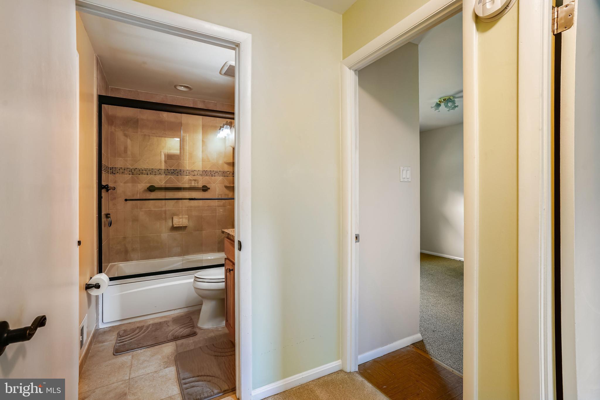 MAPLE RIDGE - Residential Lease