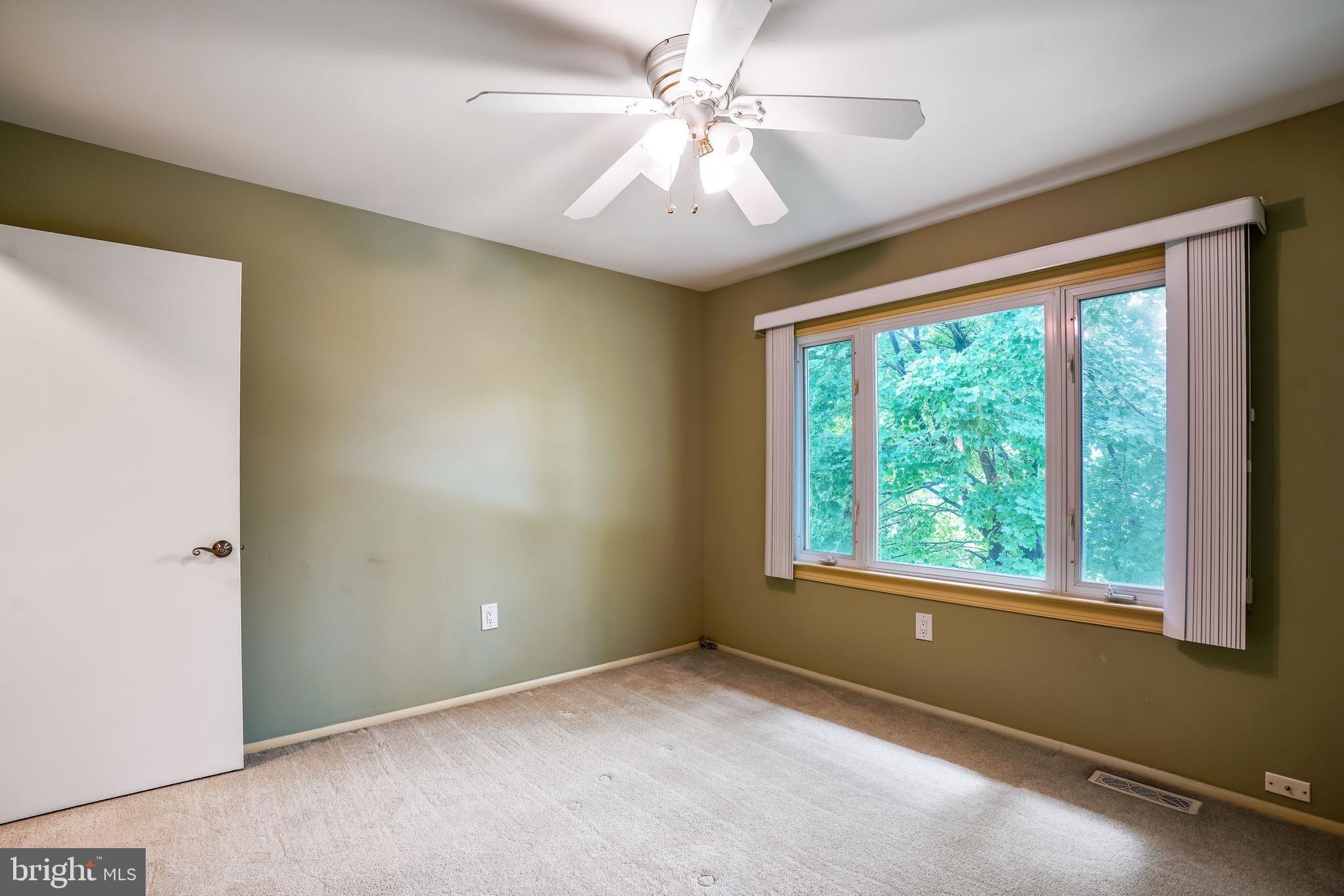 MAPLE RIDGE - Residential Lease