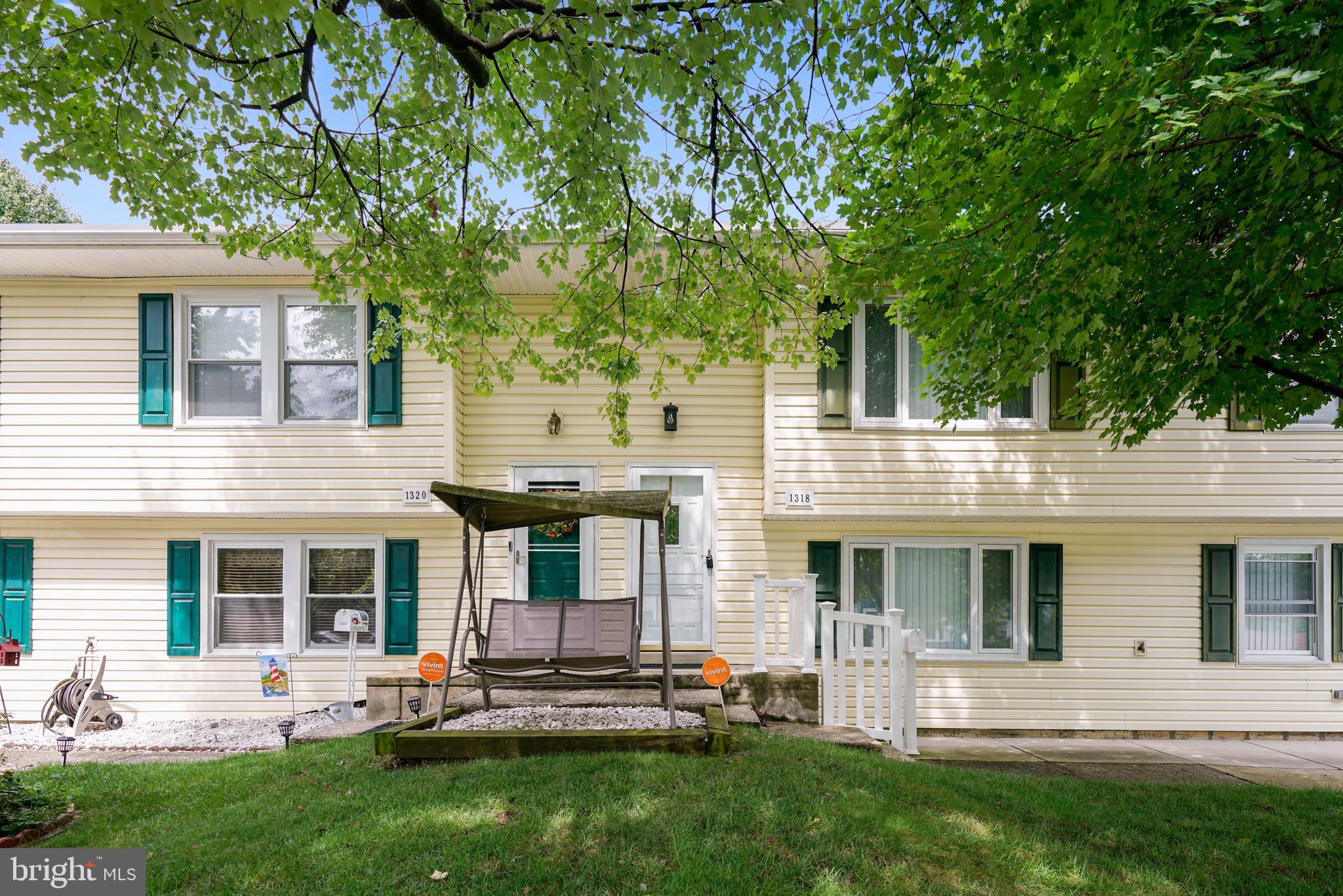 MAPLE RIDGE - Residential Lease