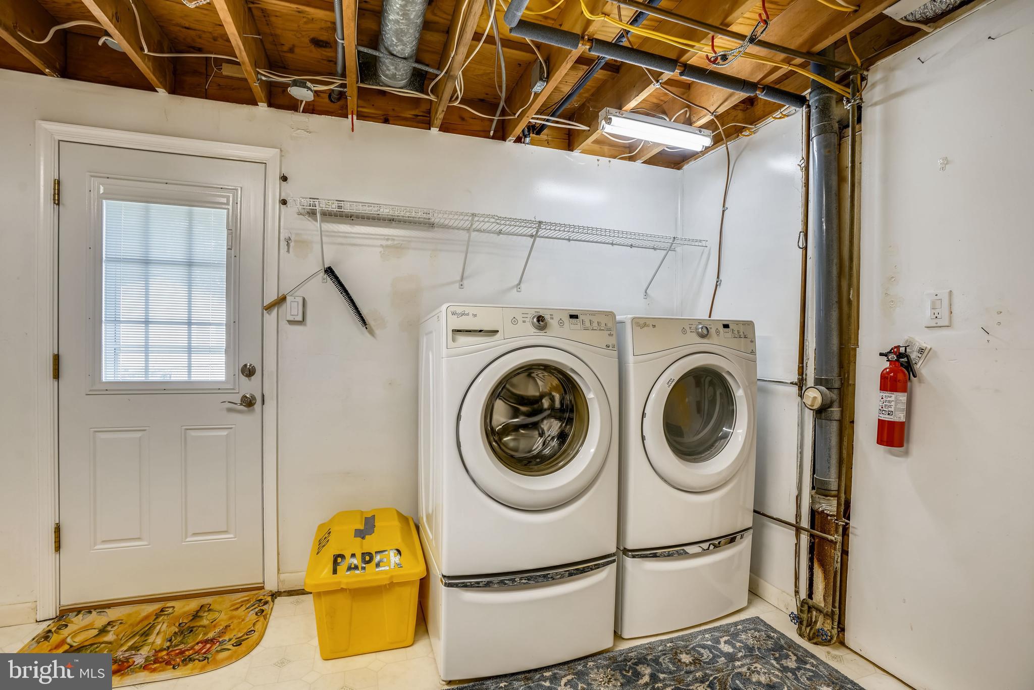 MAPLE RIDGE - Residential Lease