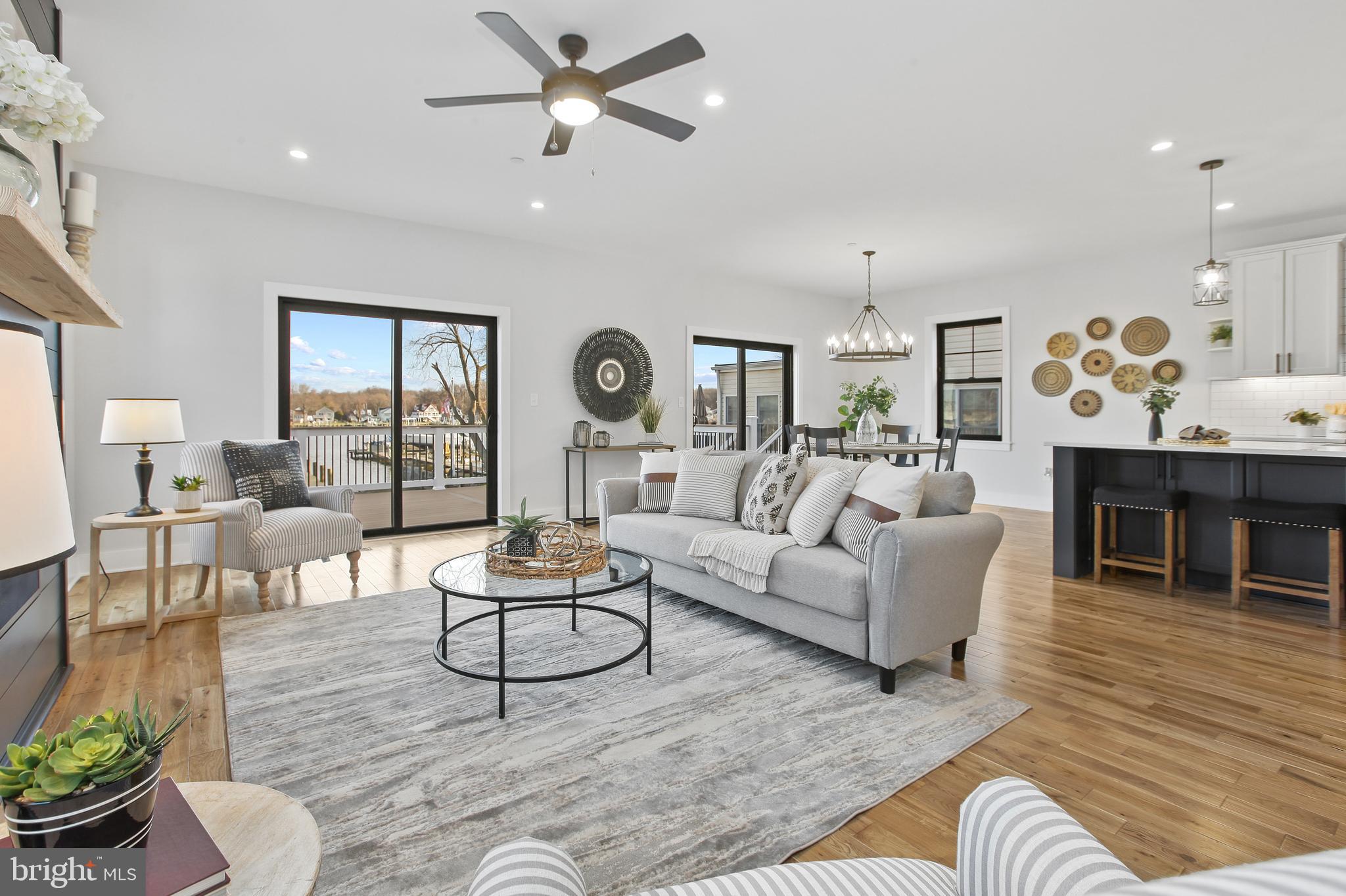 SENECA PARK - Residential