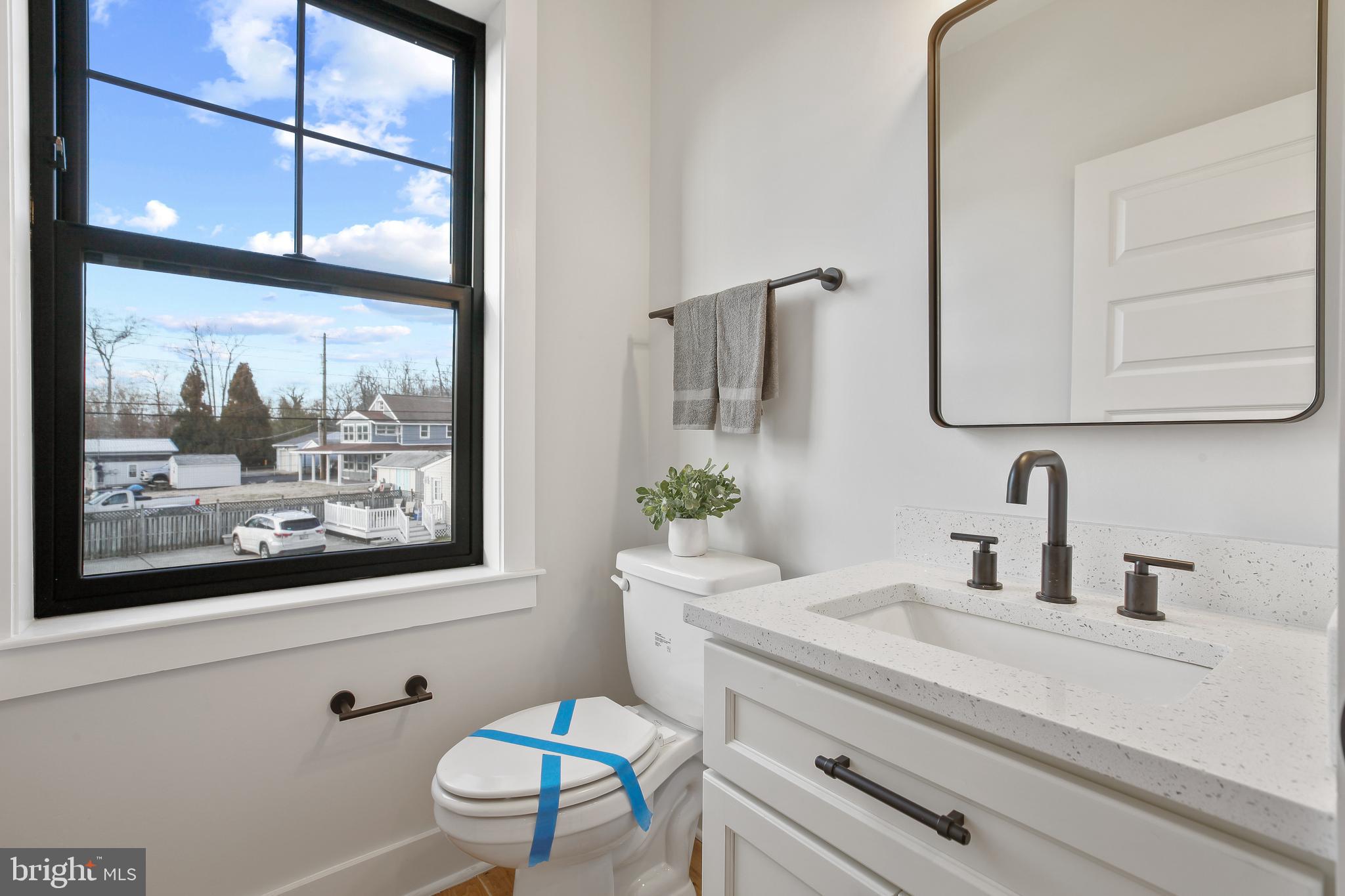 SENECA PARK - Residential