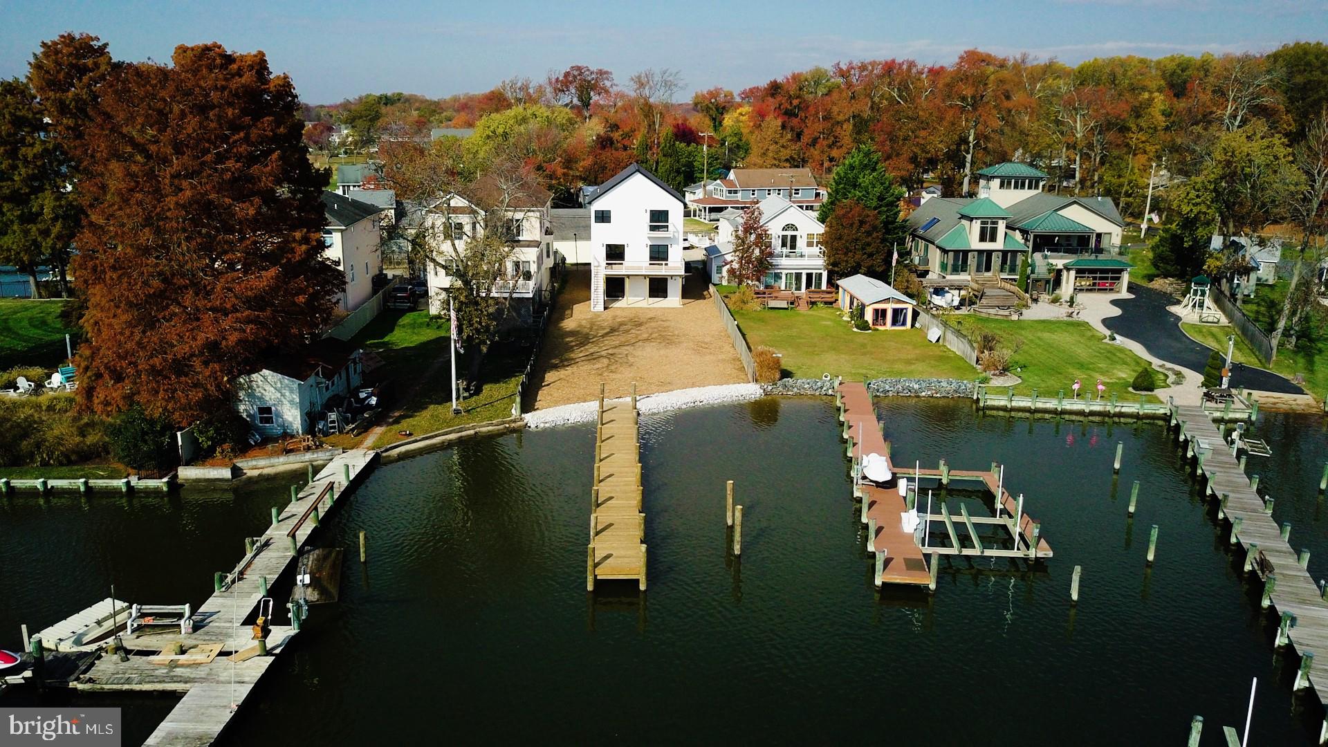 SENECA PARK - Residential