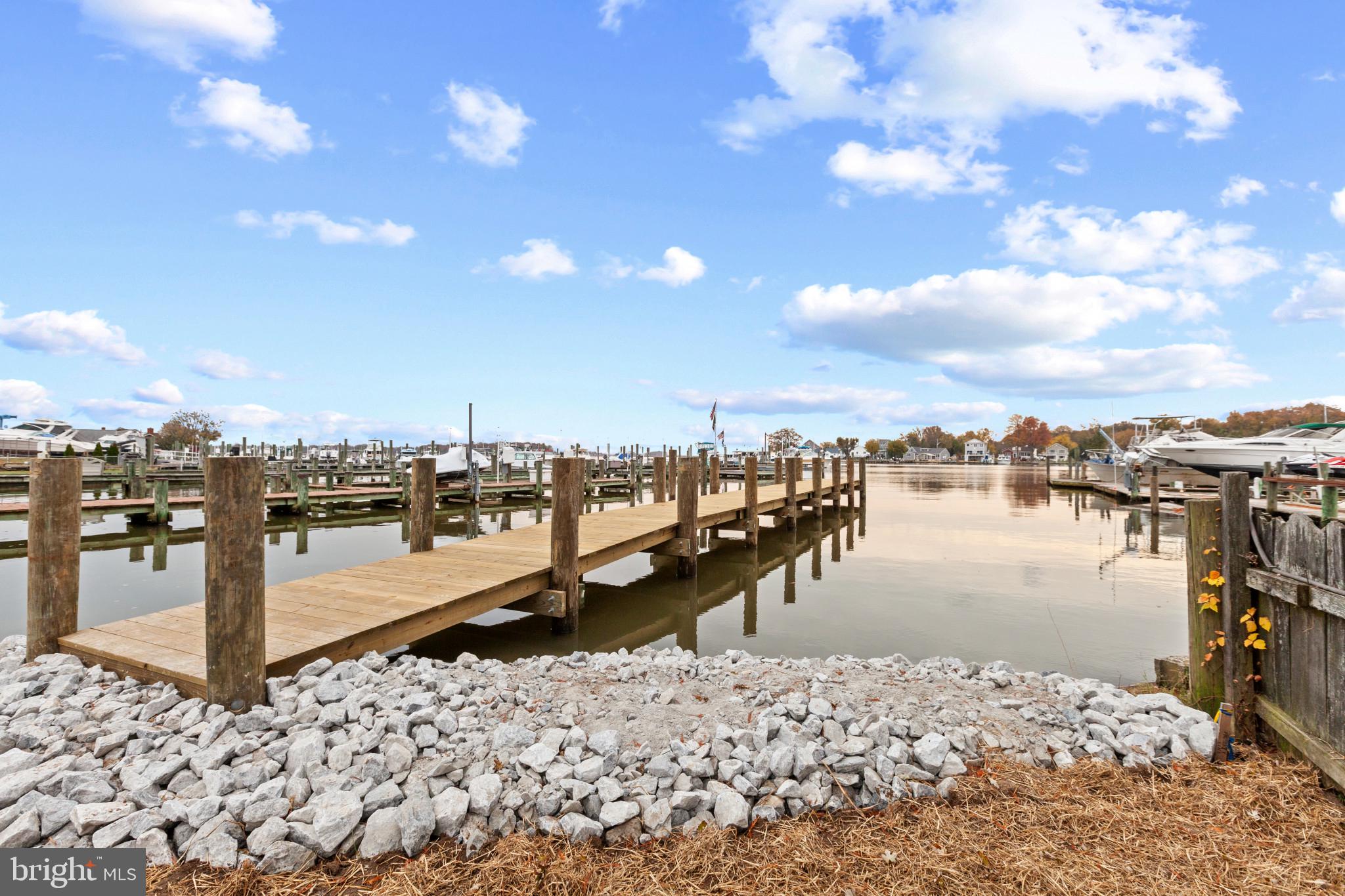 SENECA PARK - Residential