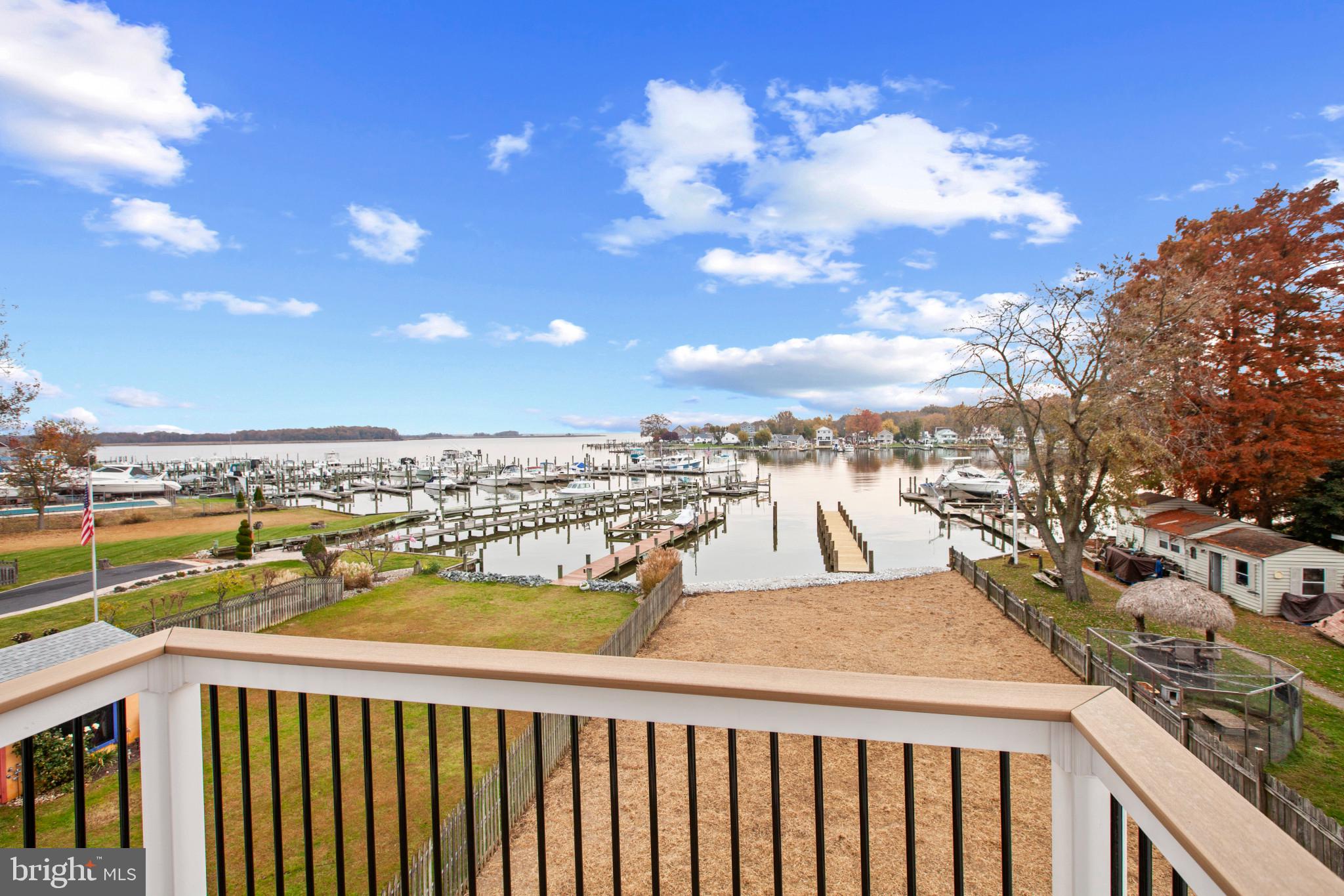 SENECA PARK - Residential