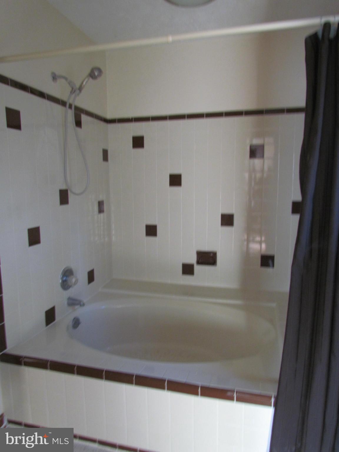 ORCHID PARK OF WILDEWOOD - Residential Lease