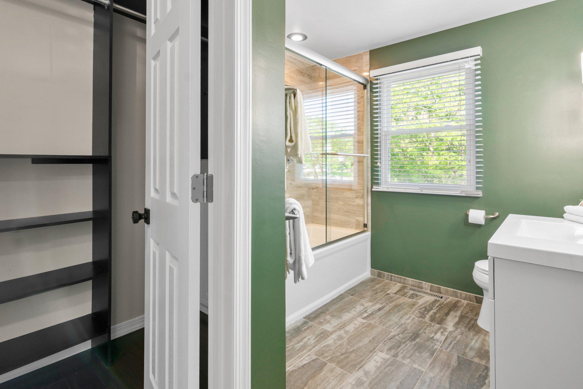 BRIGHTLEAF - Residential