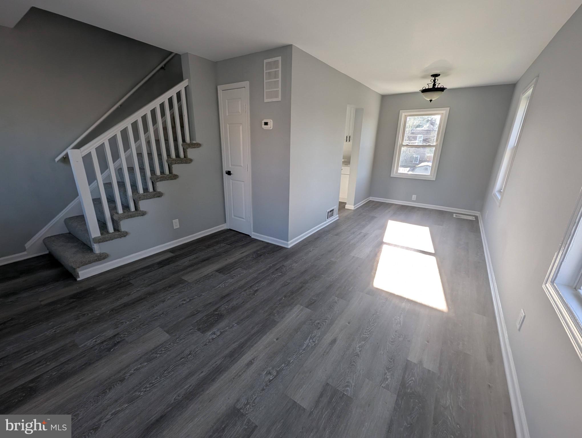 ARUNDEL VILLAGE - Residential
