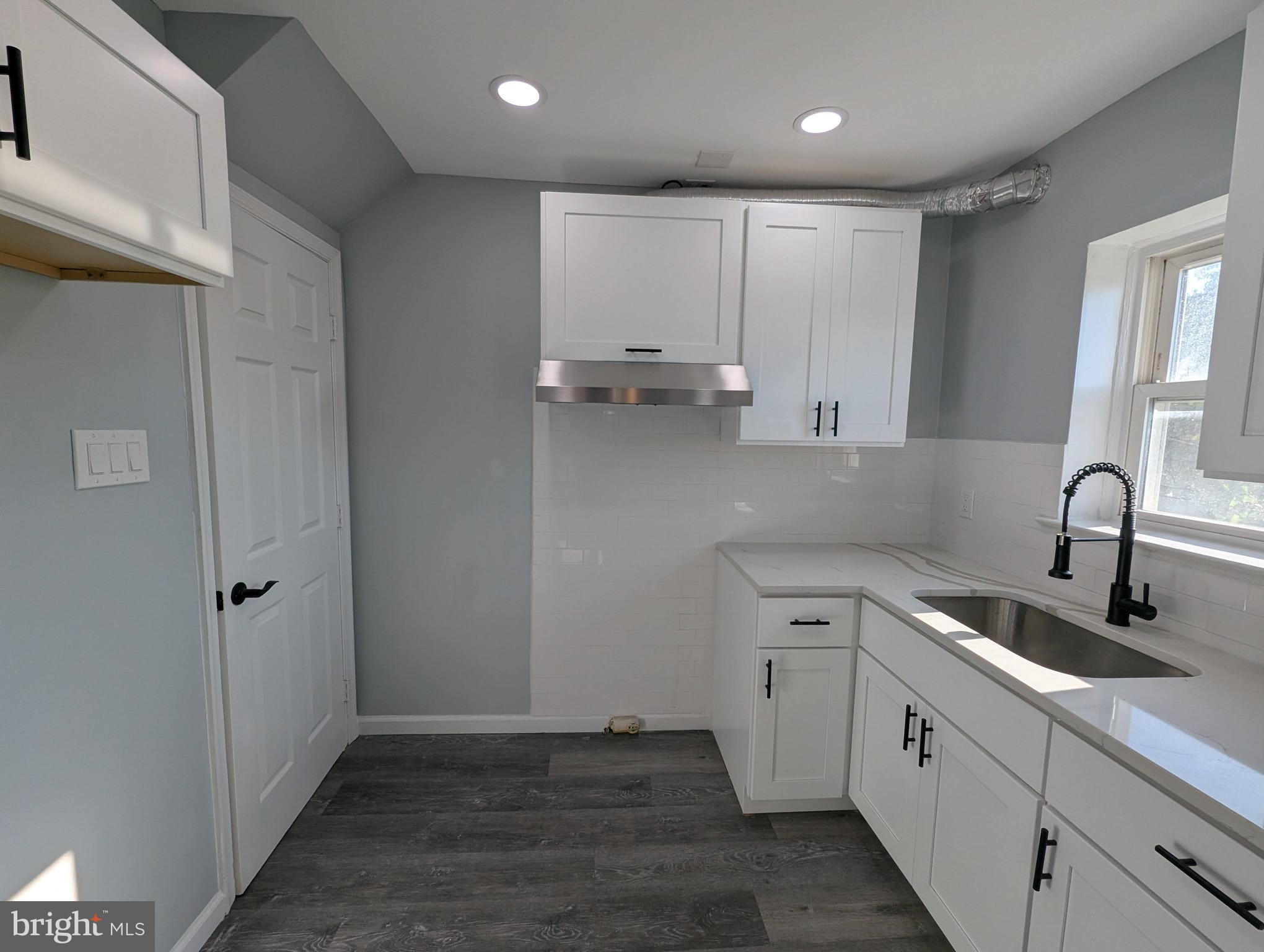 ARUNDEL VILLAGE - Residential