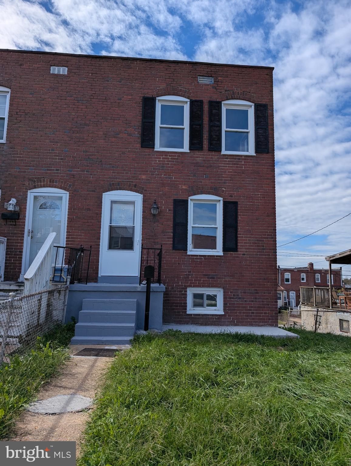 ARUNDEL VILLAGE - Residential