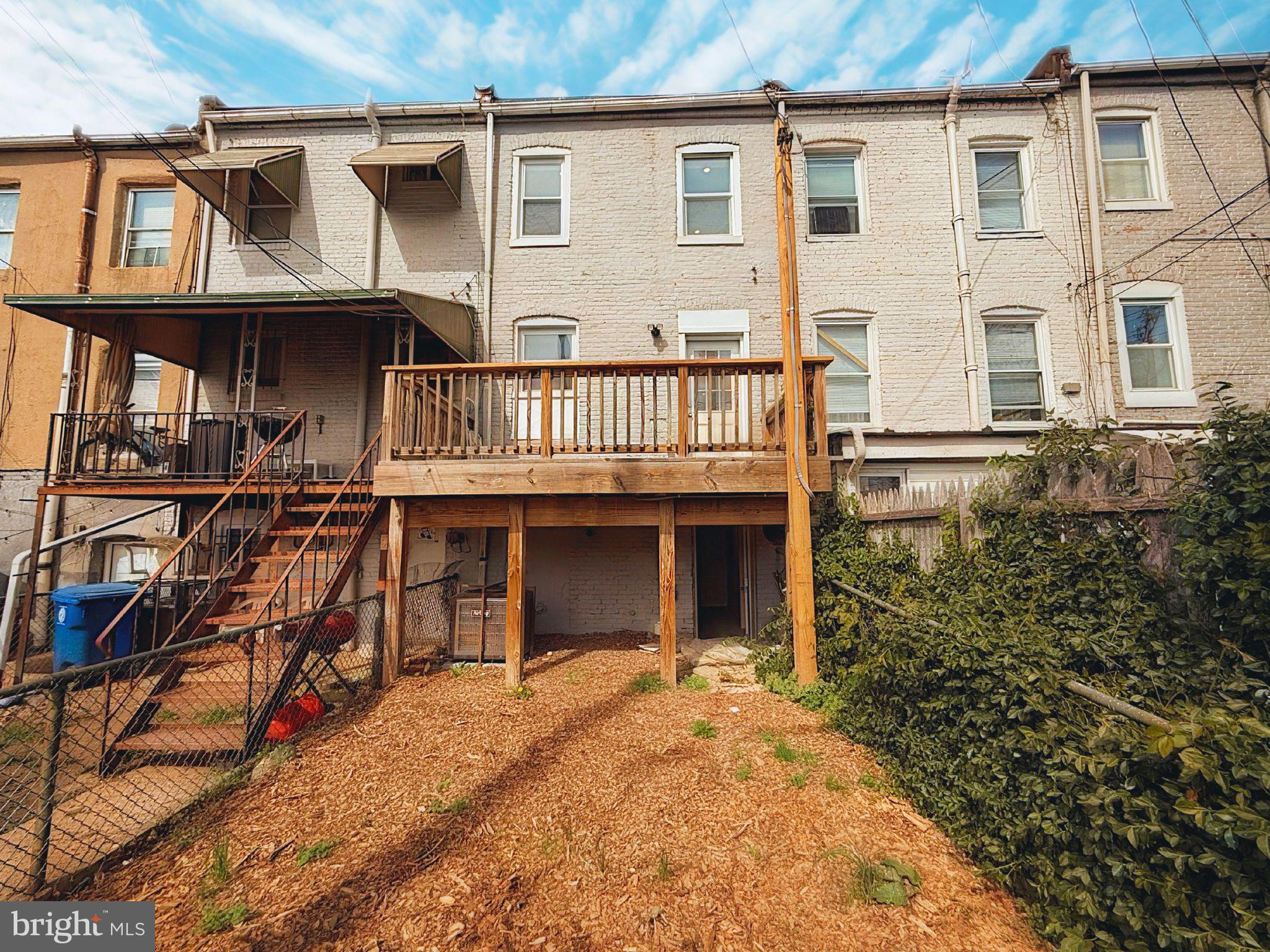 CARROLL-SOUTH HILTON - Residential