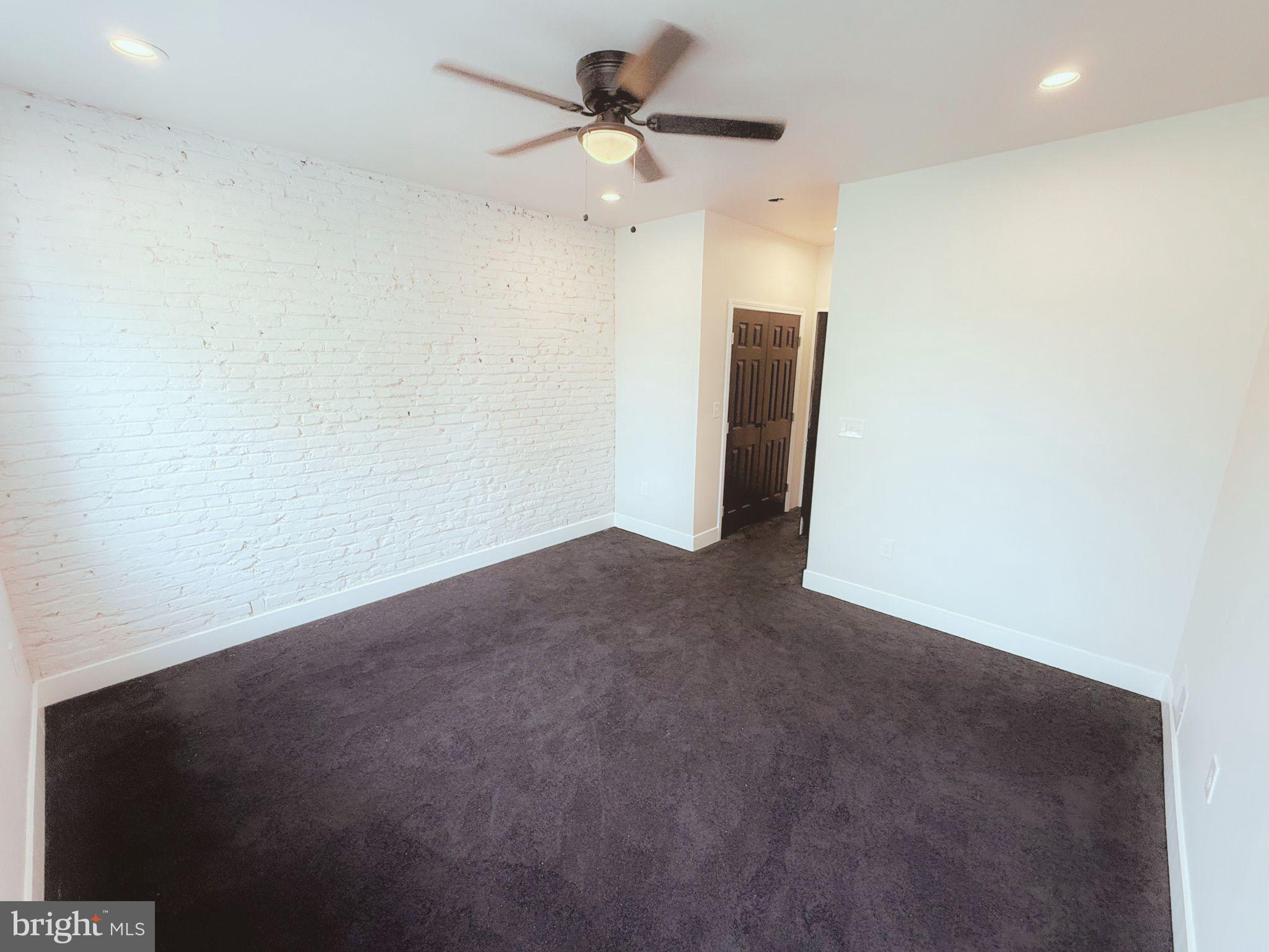 CARROLL-SOUTH HILTON - Residential